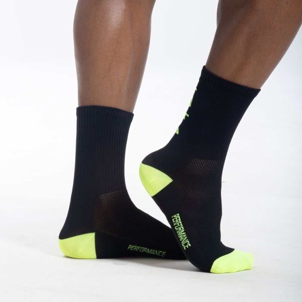Meia Performance Alpha - Preto Neon