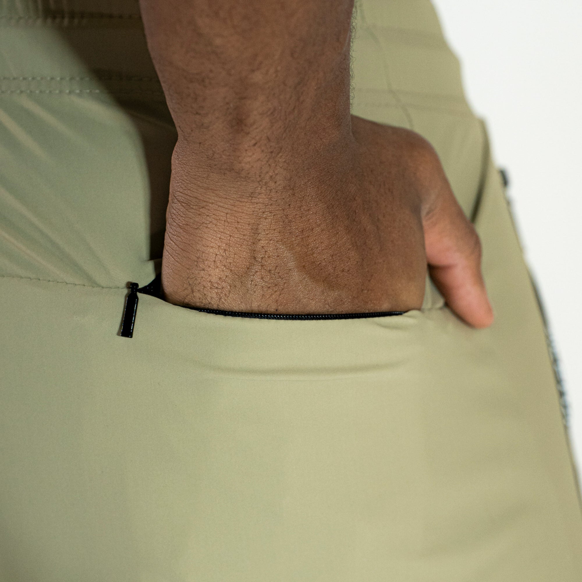 Bermuda Dry Fit Performance Bege