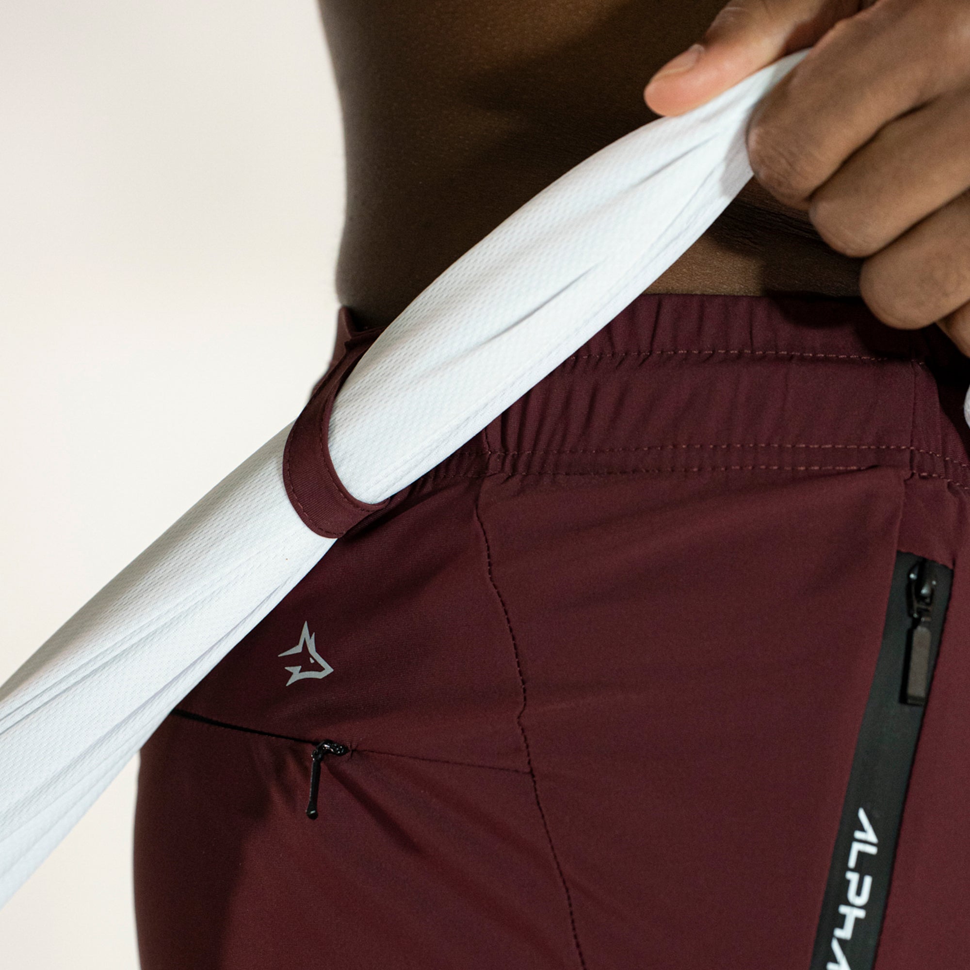 Bermuda Dry Fit Performance Vinho