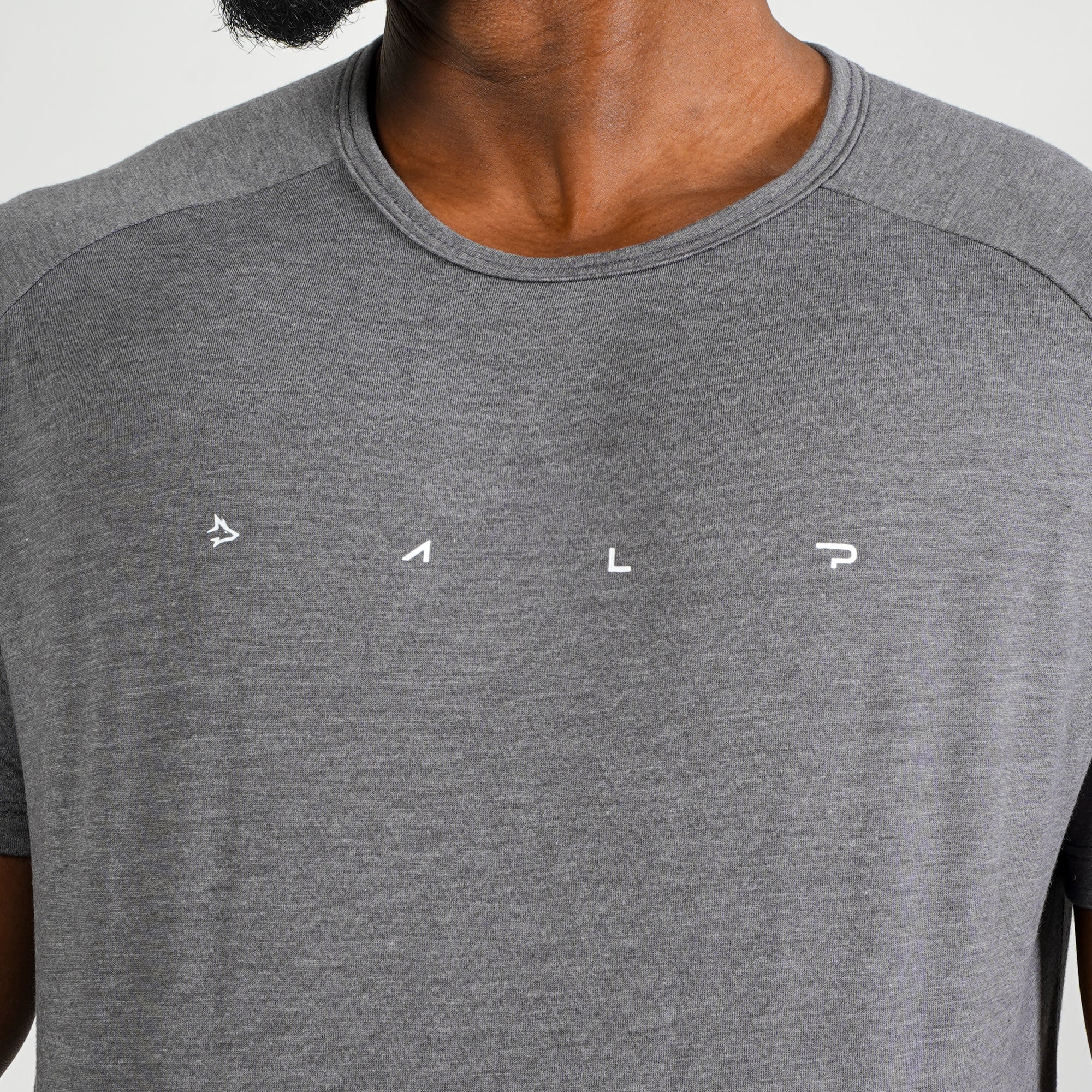 Camiseta Algodão Light Lupus Chumbo