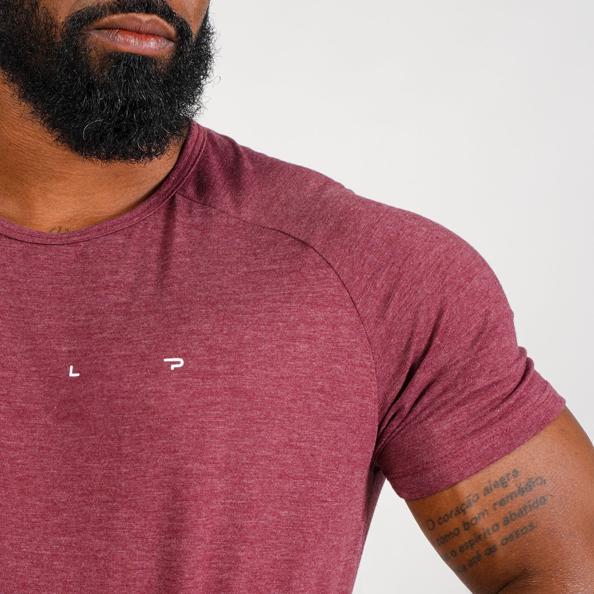 Camiseta Algodão Light Lupus Vinho