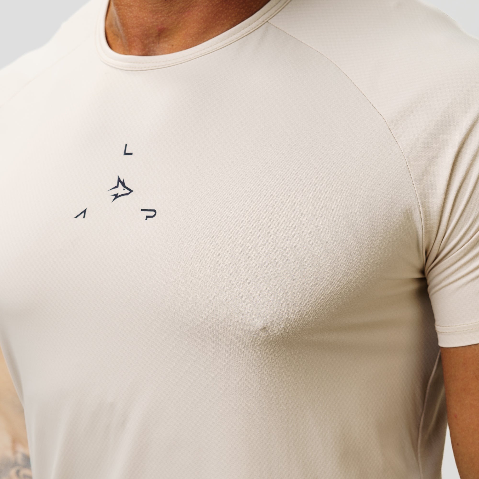 Camiseta Poliamida Lupus Flow Bege Monk