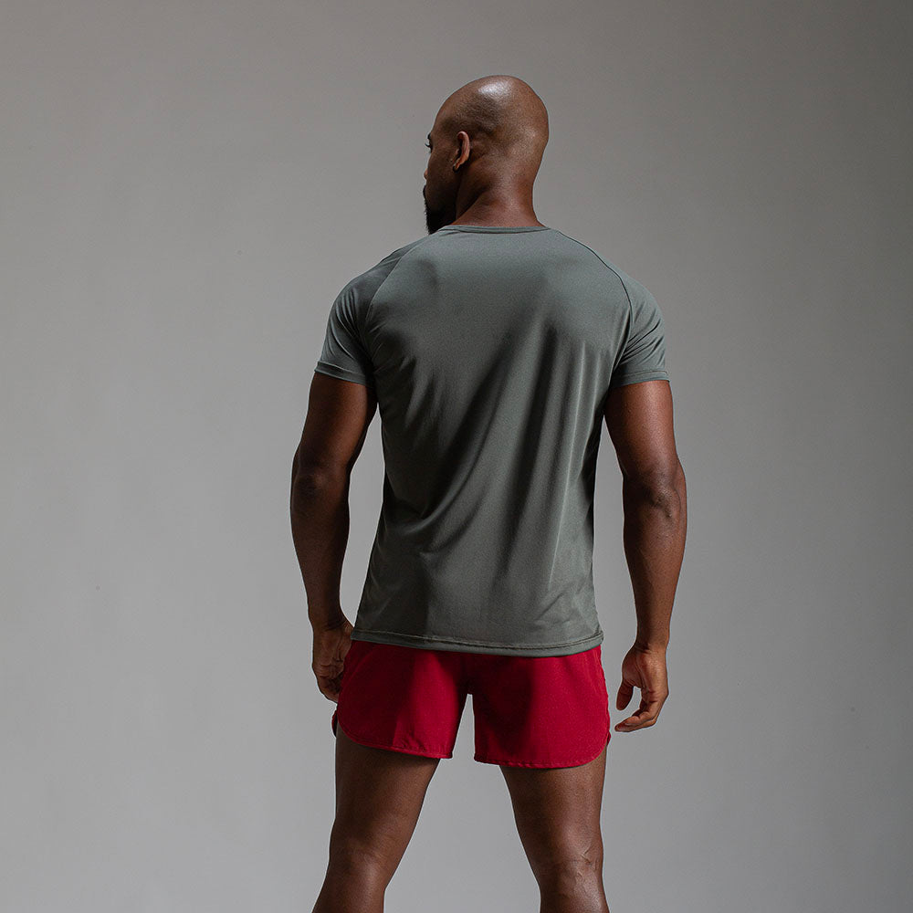 Camiseta Dry Fit Lobo Geométrico Verde Musgo