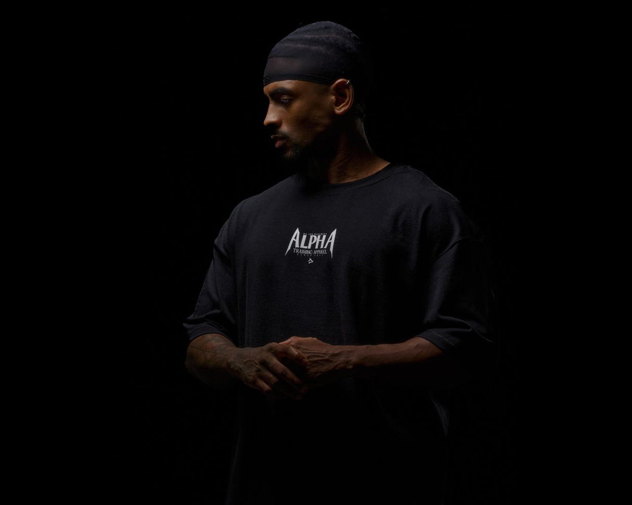 Camiseta Oversized Alpha Co preta masculina com tecnologia elastano