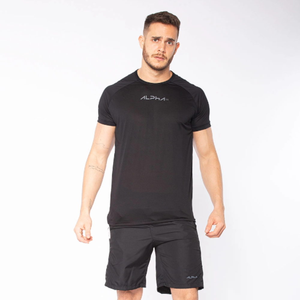 Kit 3 Camisetas Dry Fit Preto + 2 Bermudas Pretas