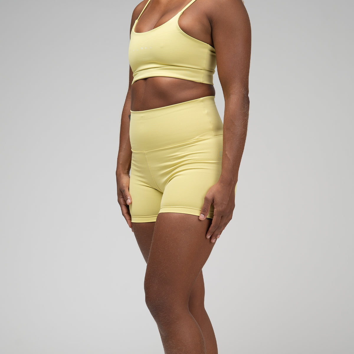 Conjunto Basic Feminino Top e Short - New Horizon Amarelo Cítrico