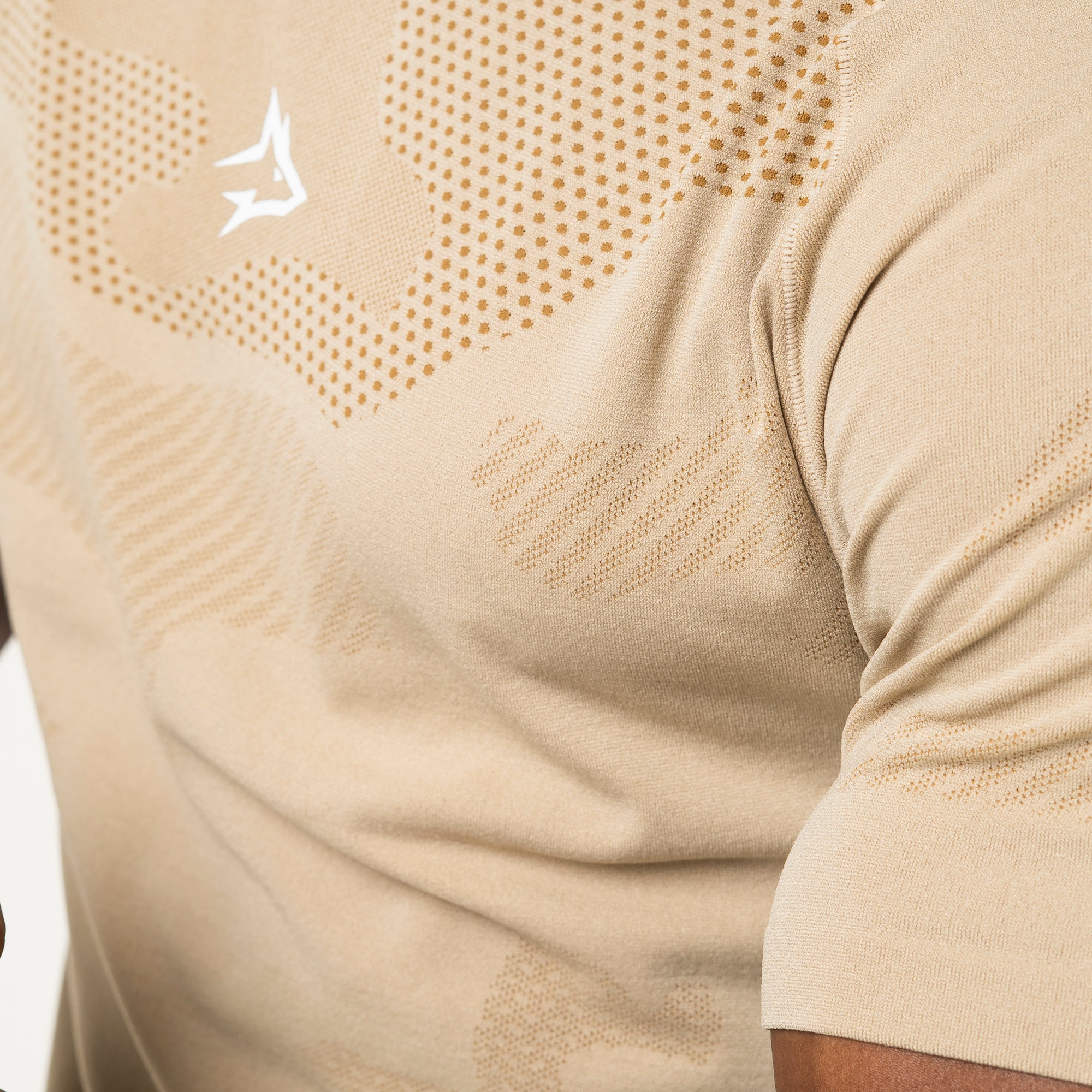 Camiseta Apex Dry Middle Lupus Caqui - Sem Costura