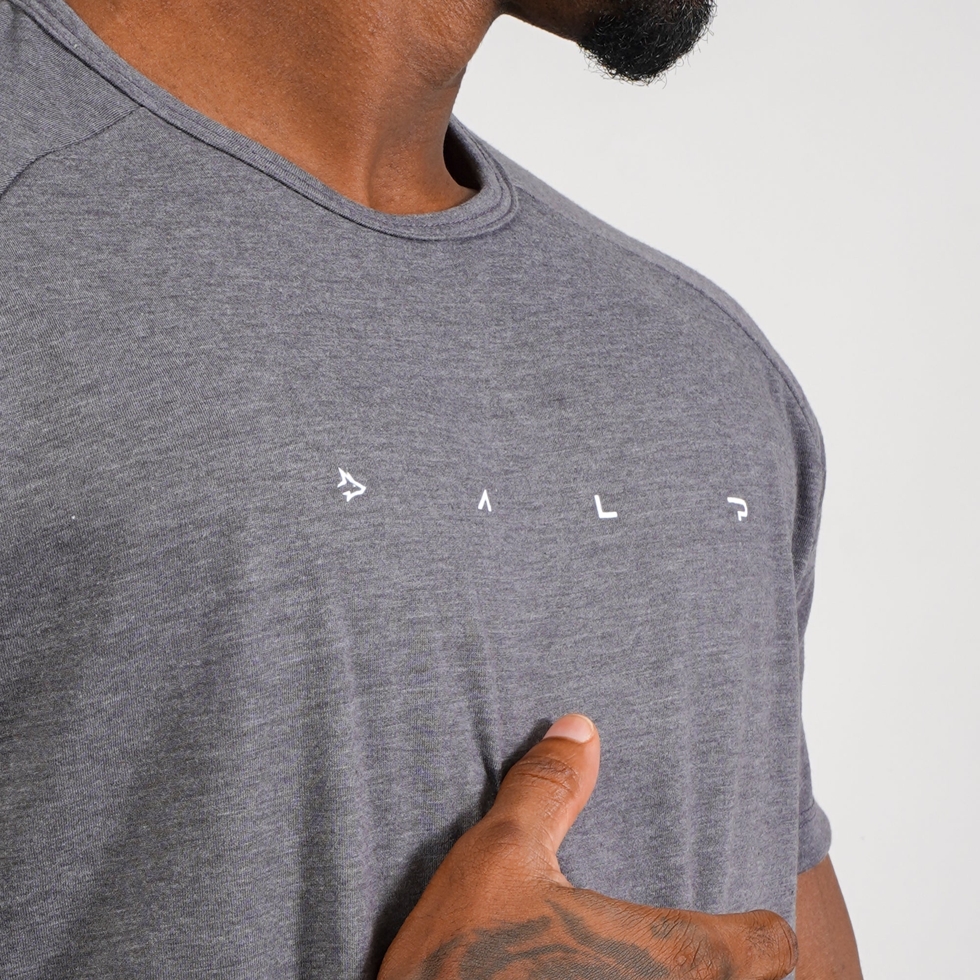 Camiseta Algodão Light Lupus Chumbo