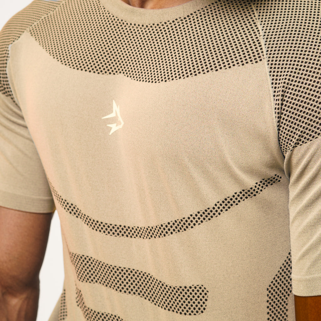 Camiseta Apex Dry Core Caqui - Sem Costura