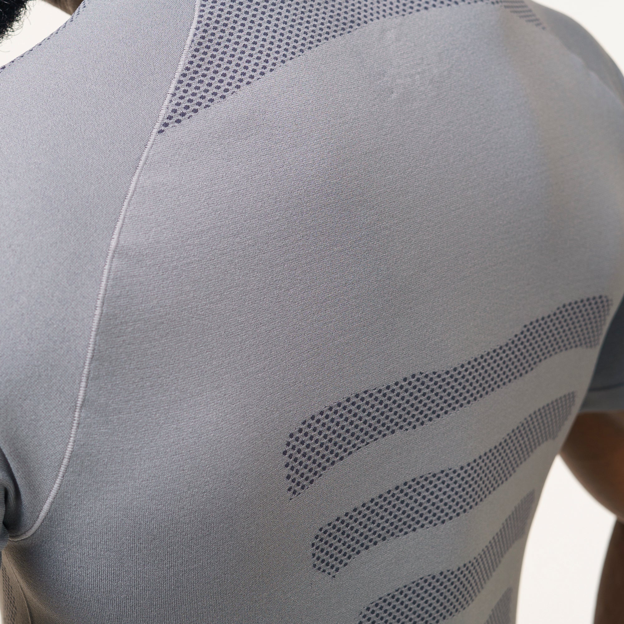 Camiseta Apex Dry Core Cinza - Sem Costura