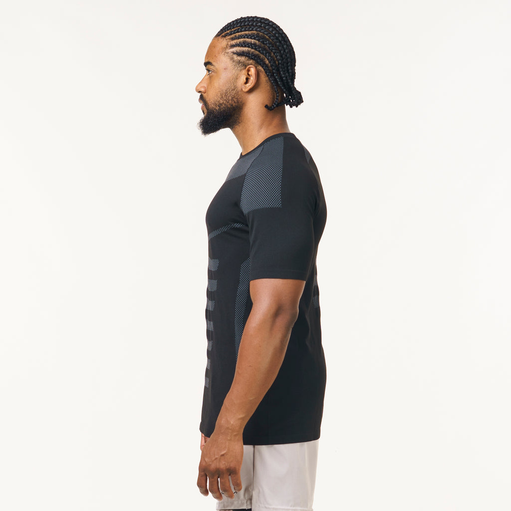 Camiseta Apex Dry Core Preto - Sem Costura