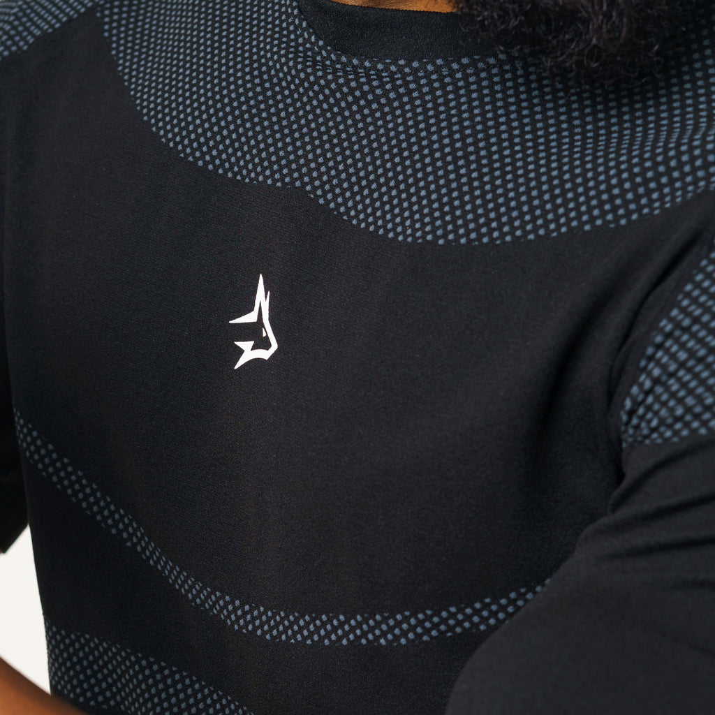 Camiseta Apex Dry Core Preto - Sem Costura