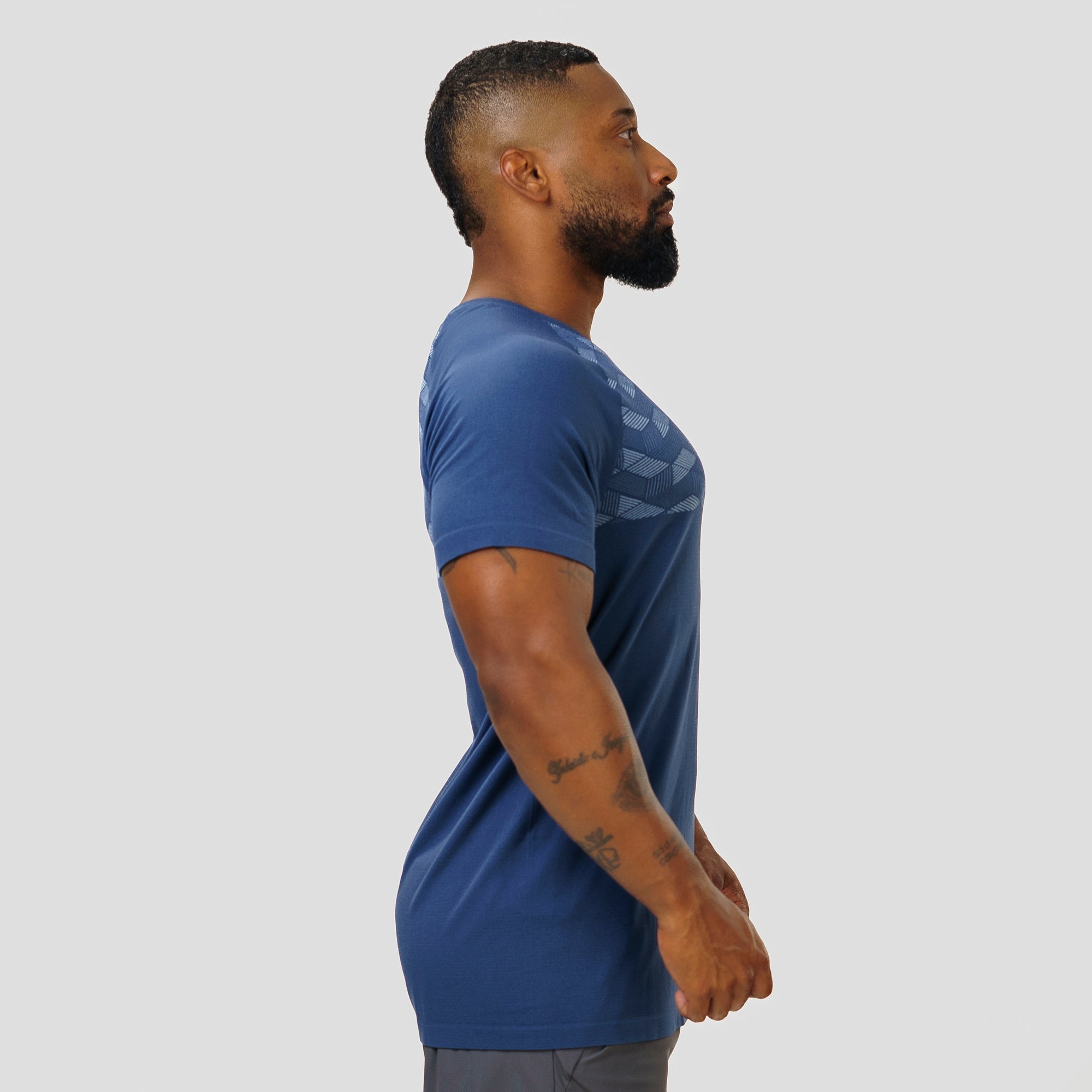 Camiseta Apex Dry Holographic Marinho - Sem Costura