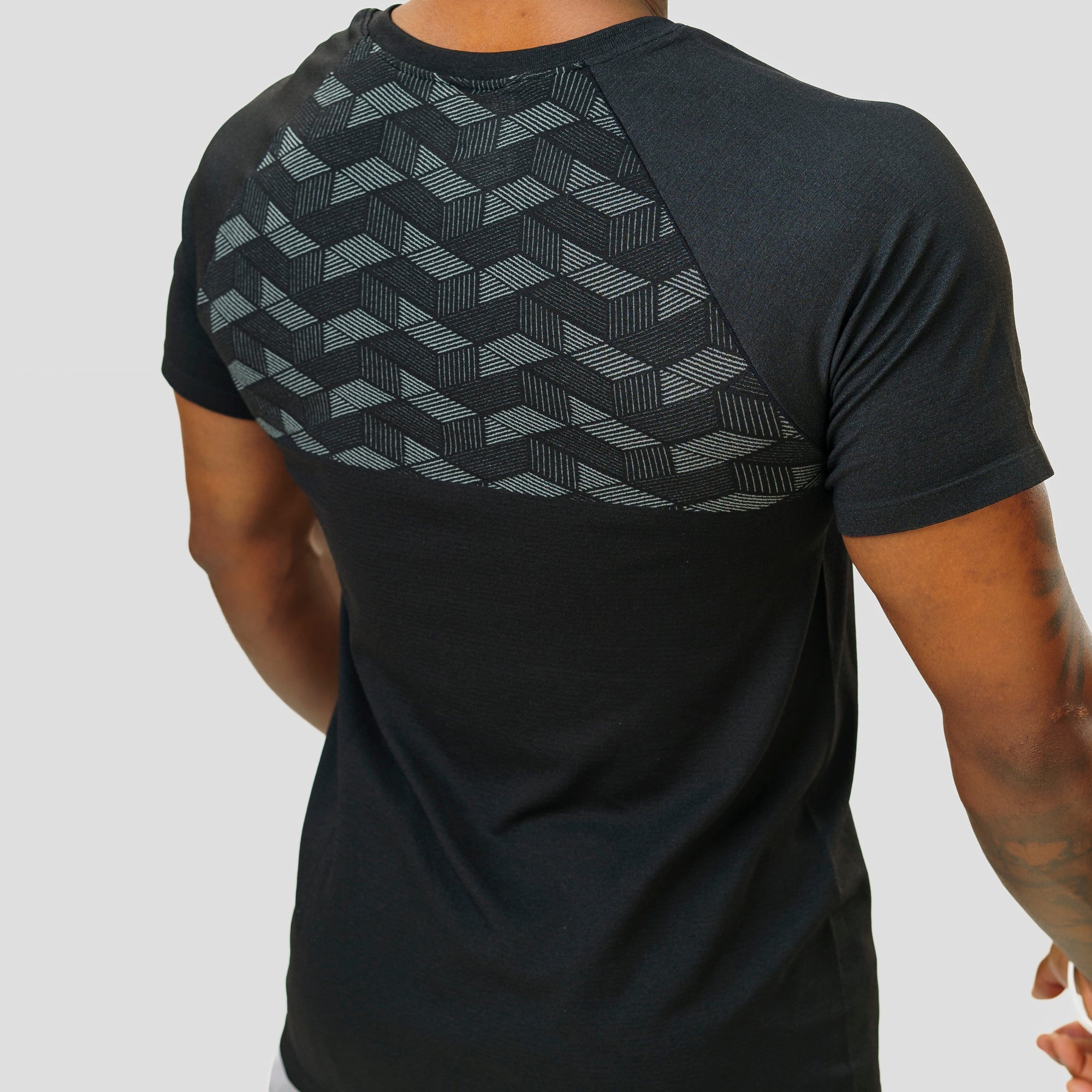 Camiseta Apex Dry Holographic Preto - Sem Costura