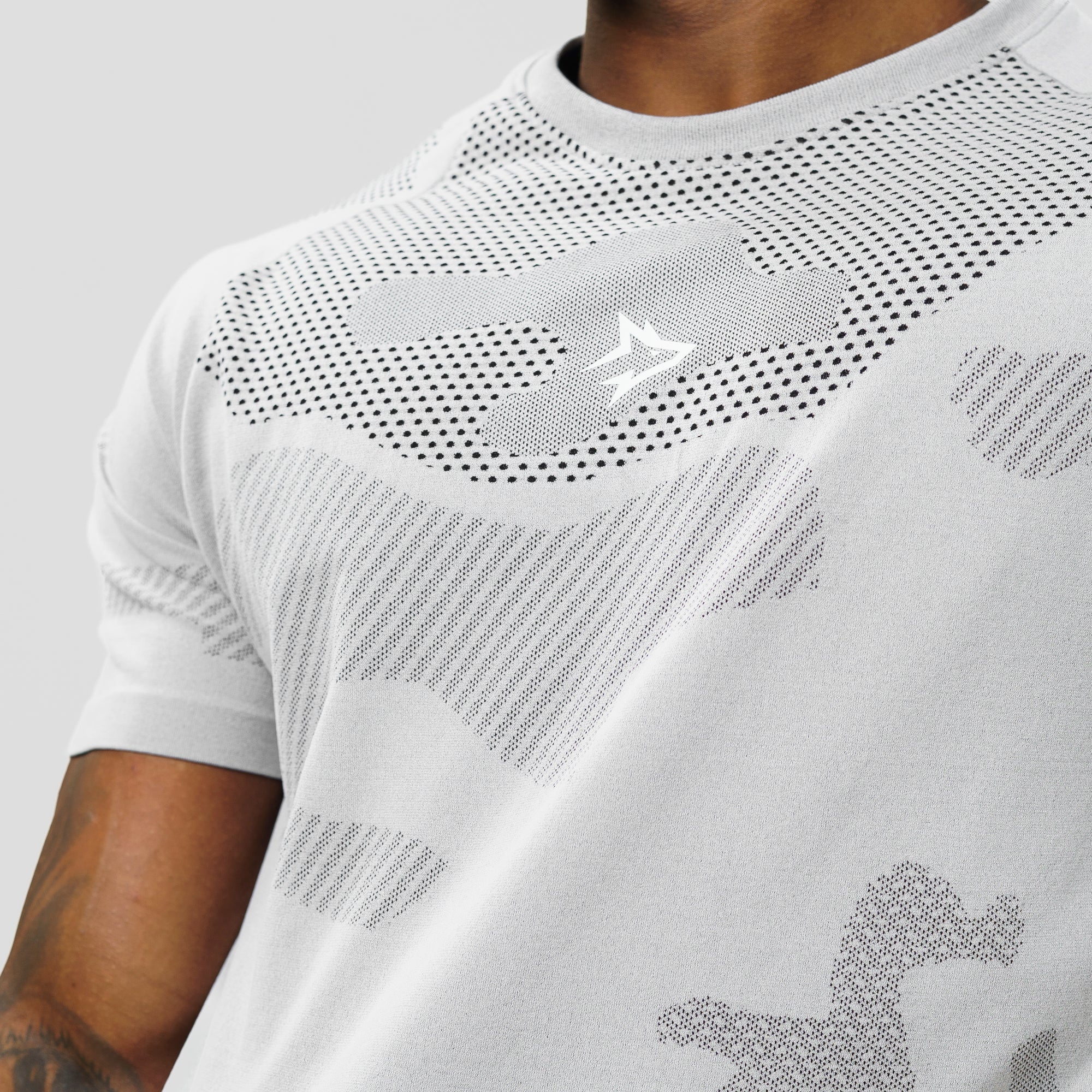 Camiseta Apex Dry Middle Lupus Cinza Gelo - Sem Costura