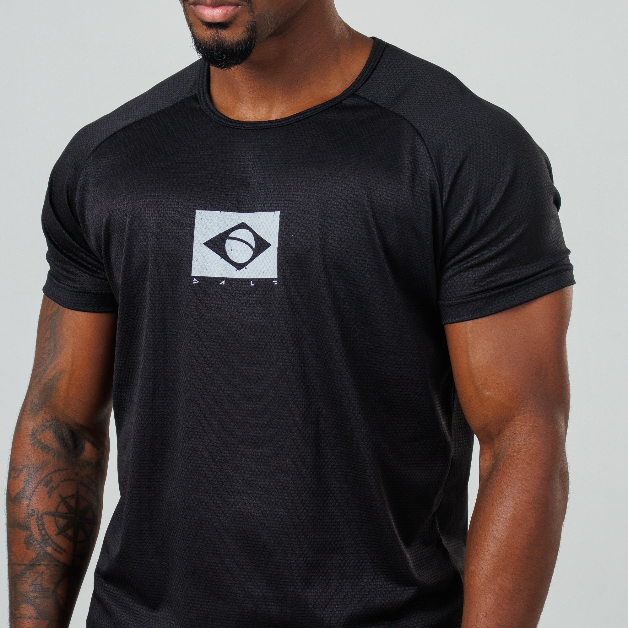 Camiseta Dry Fit Brasão Preto