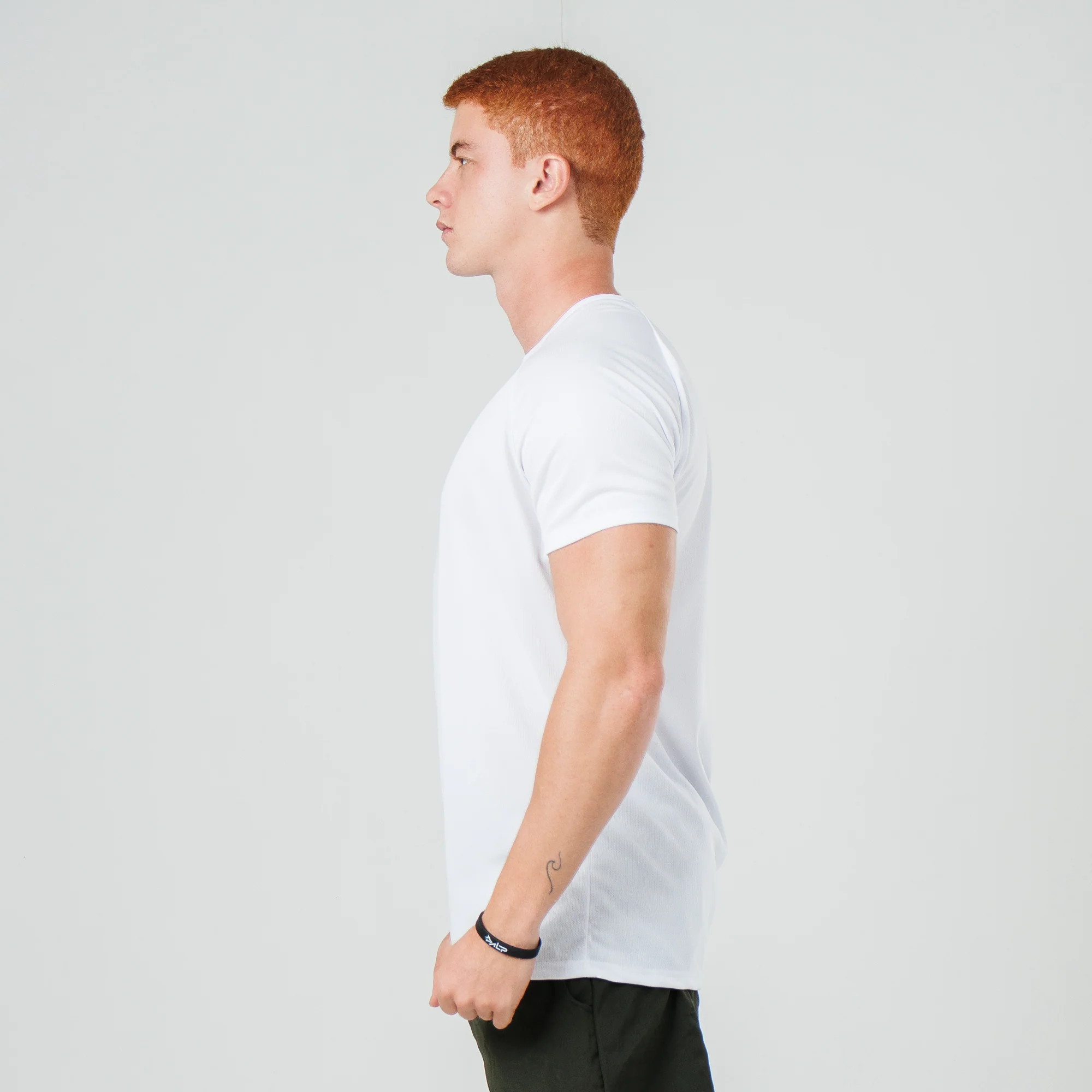 Camiseta Dry Fit Brasão Branco