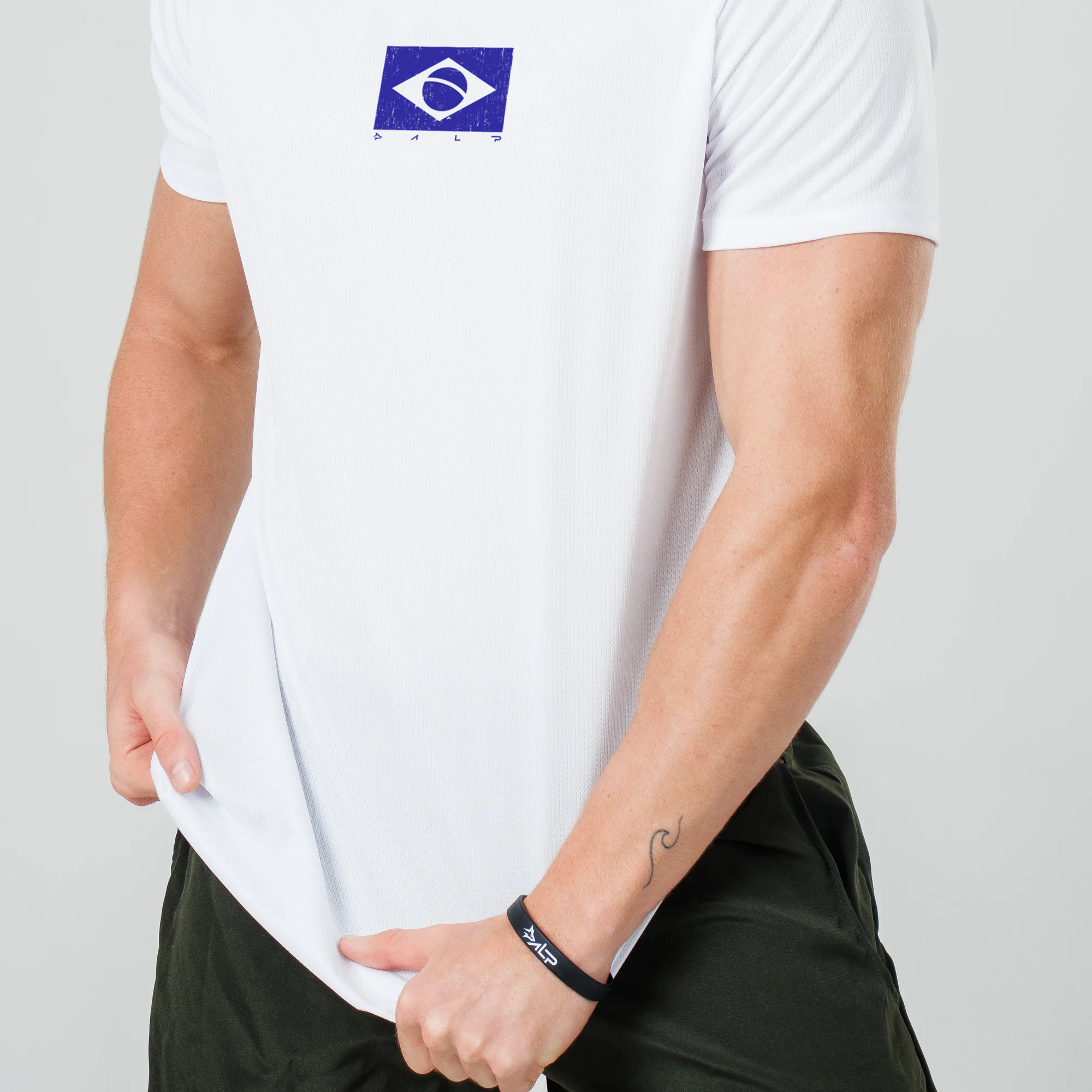 Camiseta Dry Fit Brasão Branco