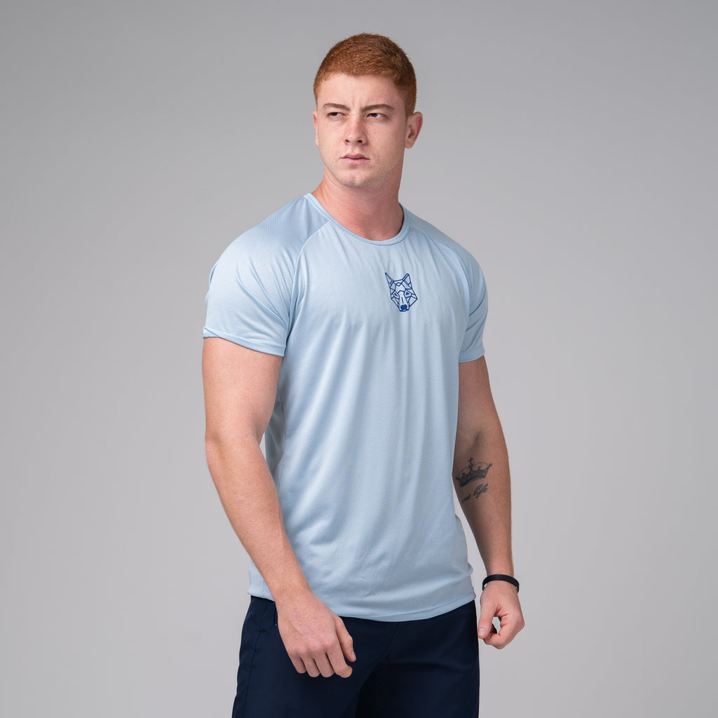 Camiseta Dry Fit Lobo Geométrico Azul Céu