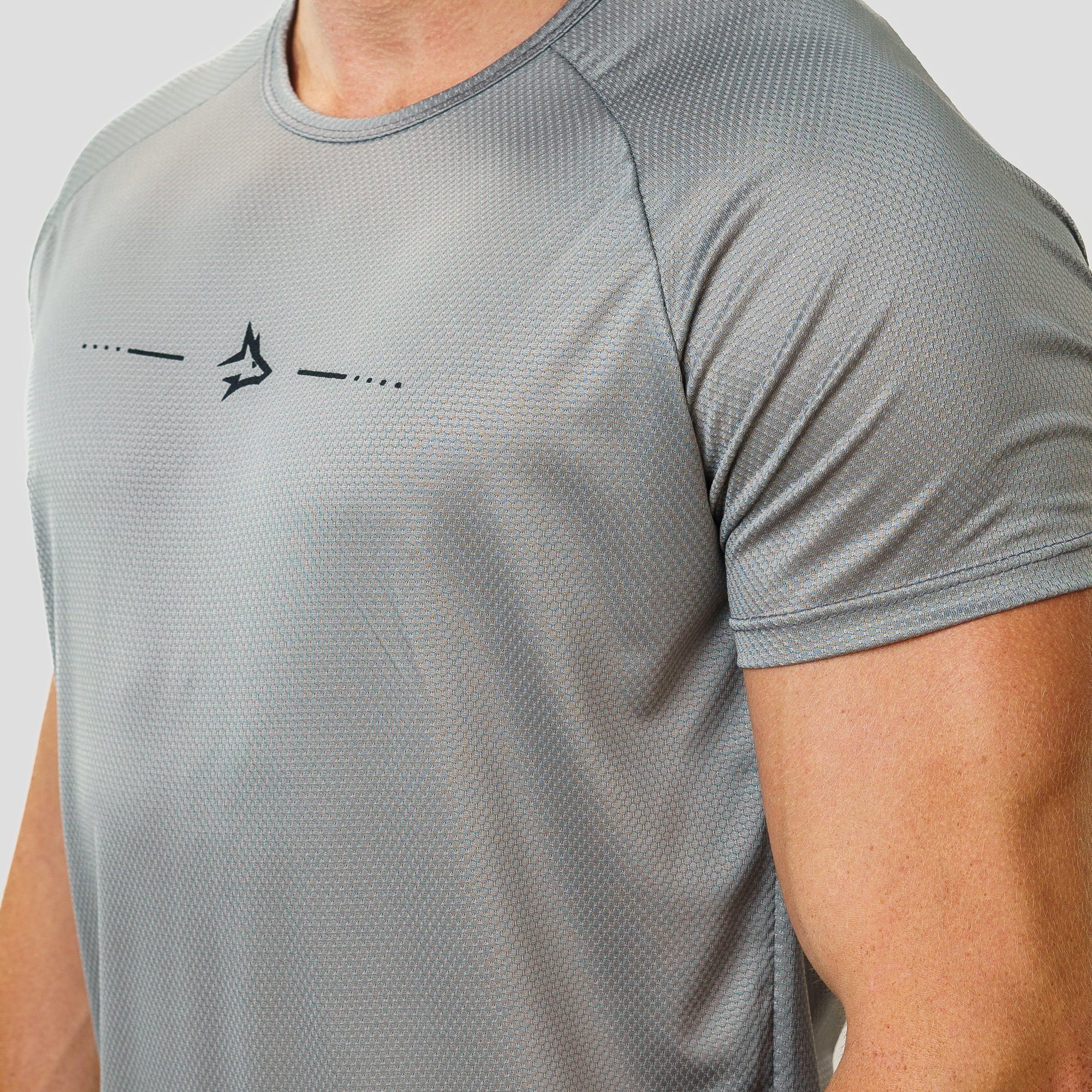 Camiseta Dry Fit Lupus Core Cinza Aço
