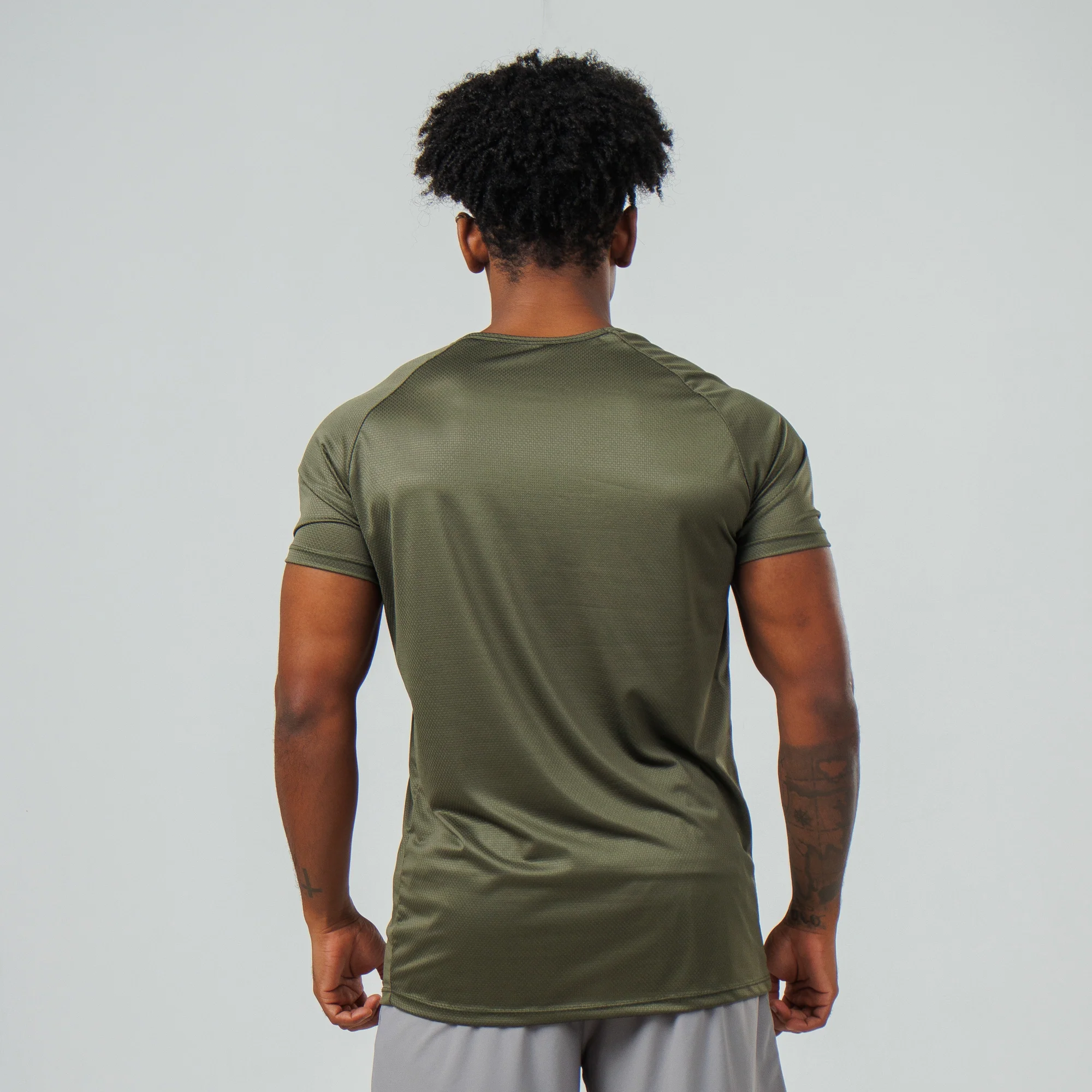 Camiseta Dry Fit Ordem Lupus Verde Uva