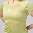 Camiseta Feminina Dry Fit Lobo Geométrico Verde Folha
