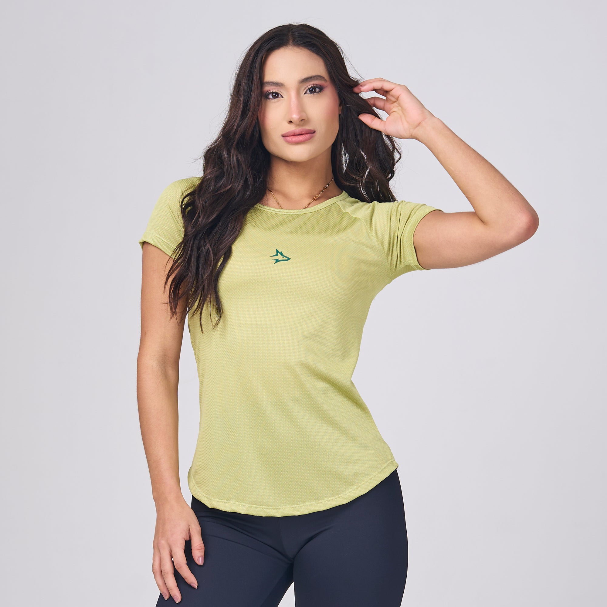 Camiseta Feminina Dry Fit Middle Lupus Verde Folha