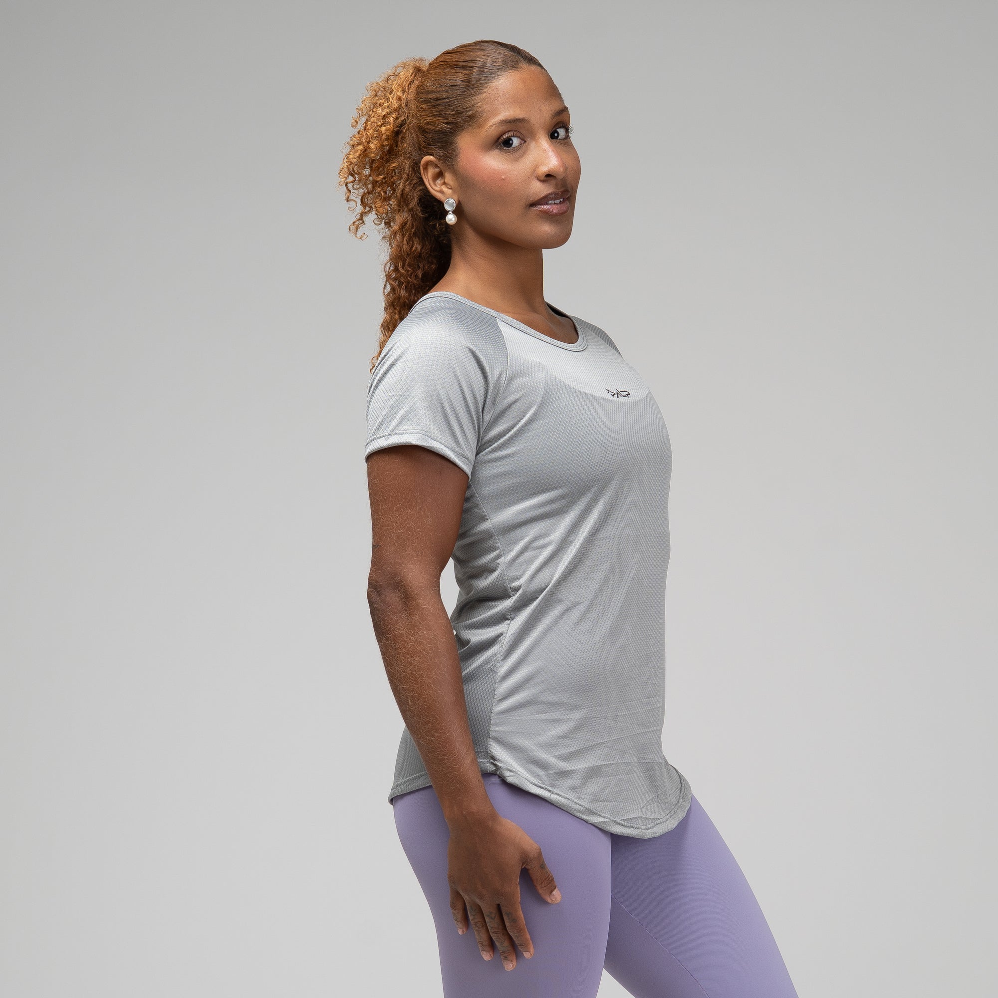 Camiseta Feminina Dry Fit New Tenacity Cinzinho