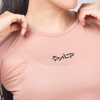 Camiseta Feminina Dry Fit New Tenacity Marrom Cappuccino