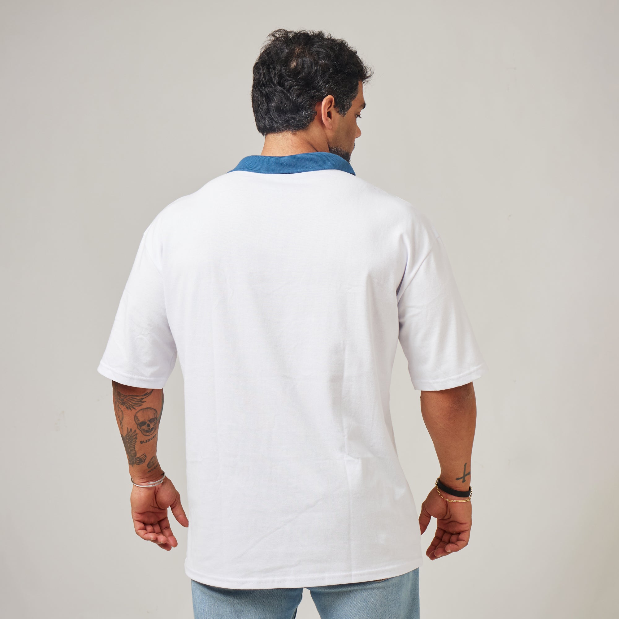 Camiseta Oversized Alpha Club Branco Origem