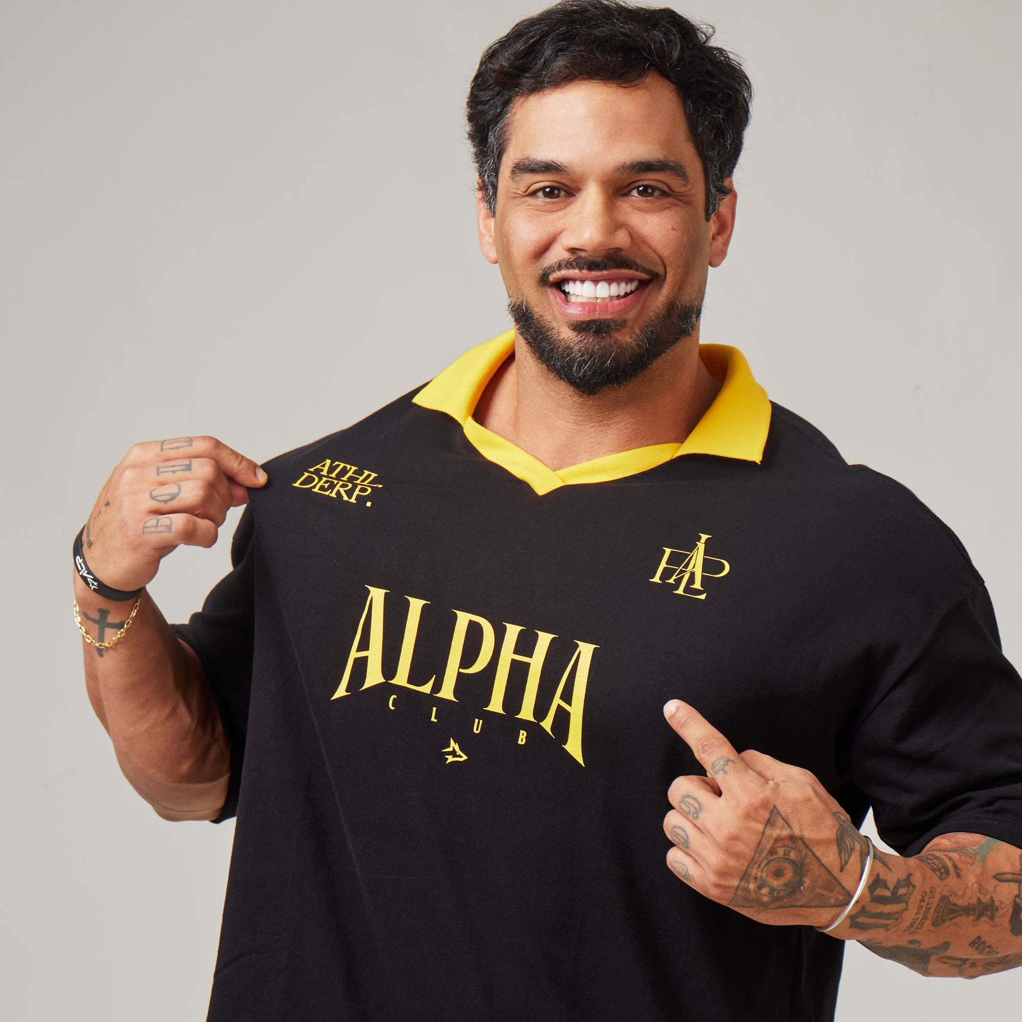 Camiseta Oversized Alpha Club Preto