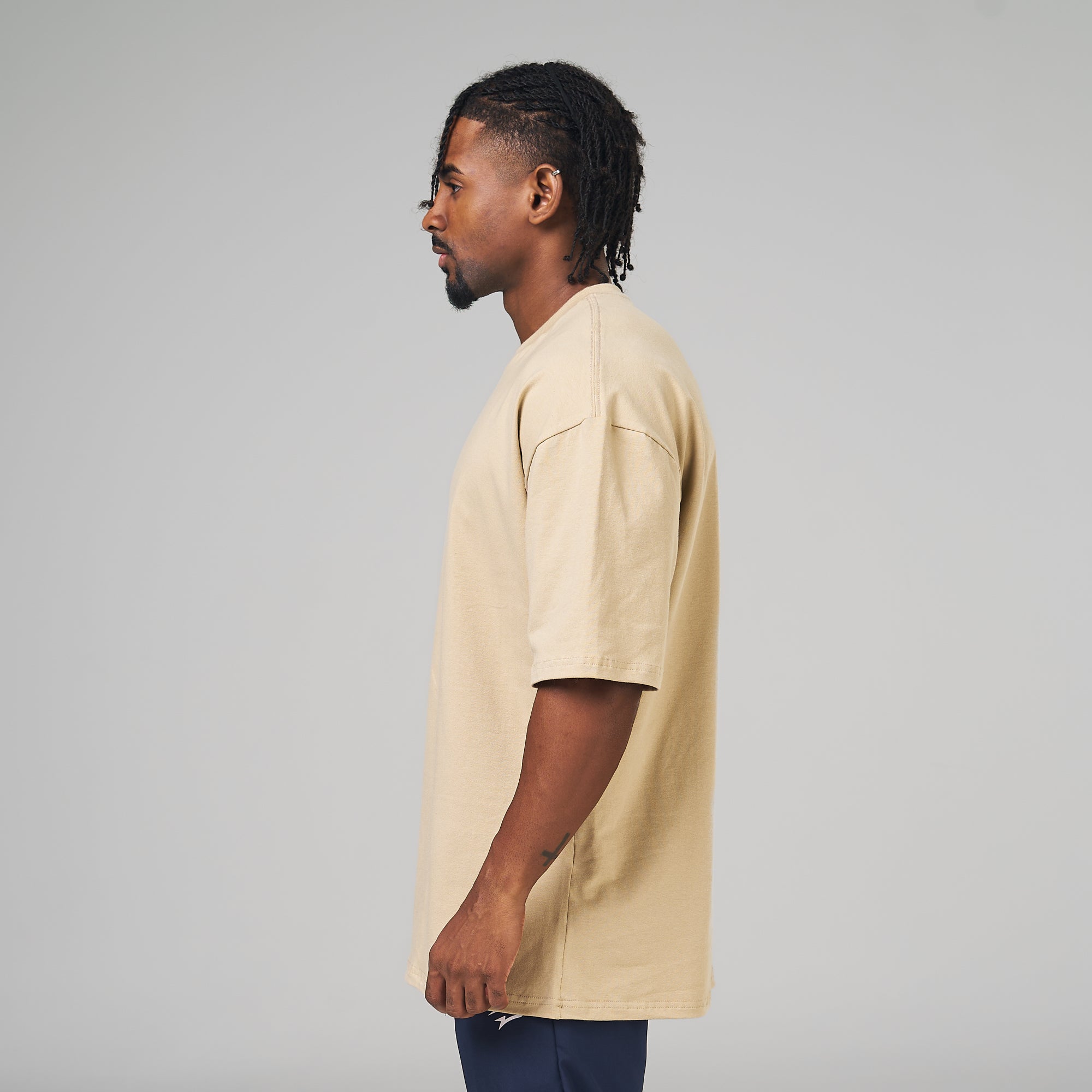 Camiseta Oversized Empire Bege Duna