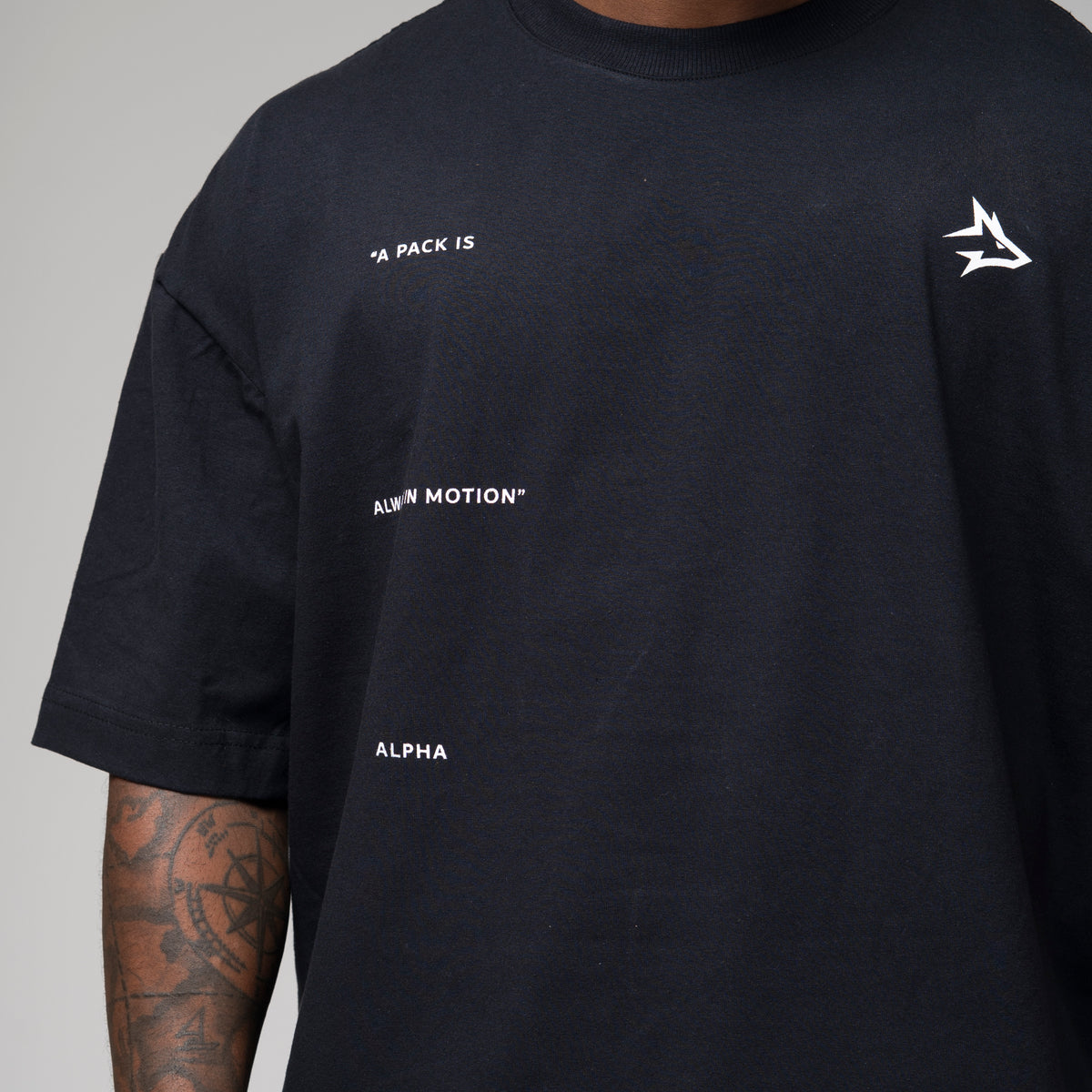 Camiseta Oversized In Motion Preto