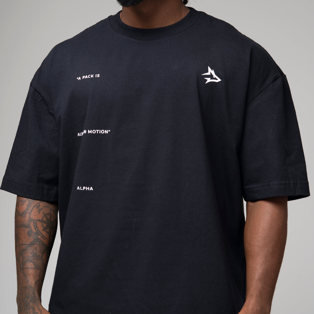 Camiseta Oversized In Motion Preto