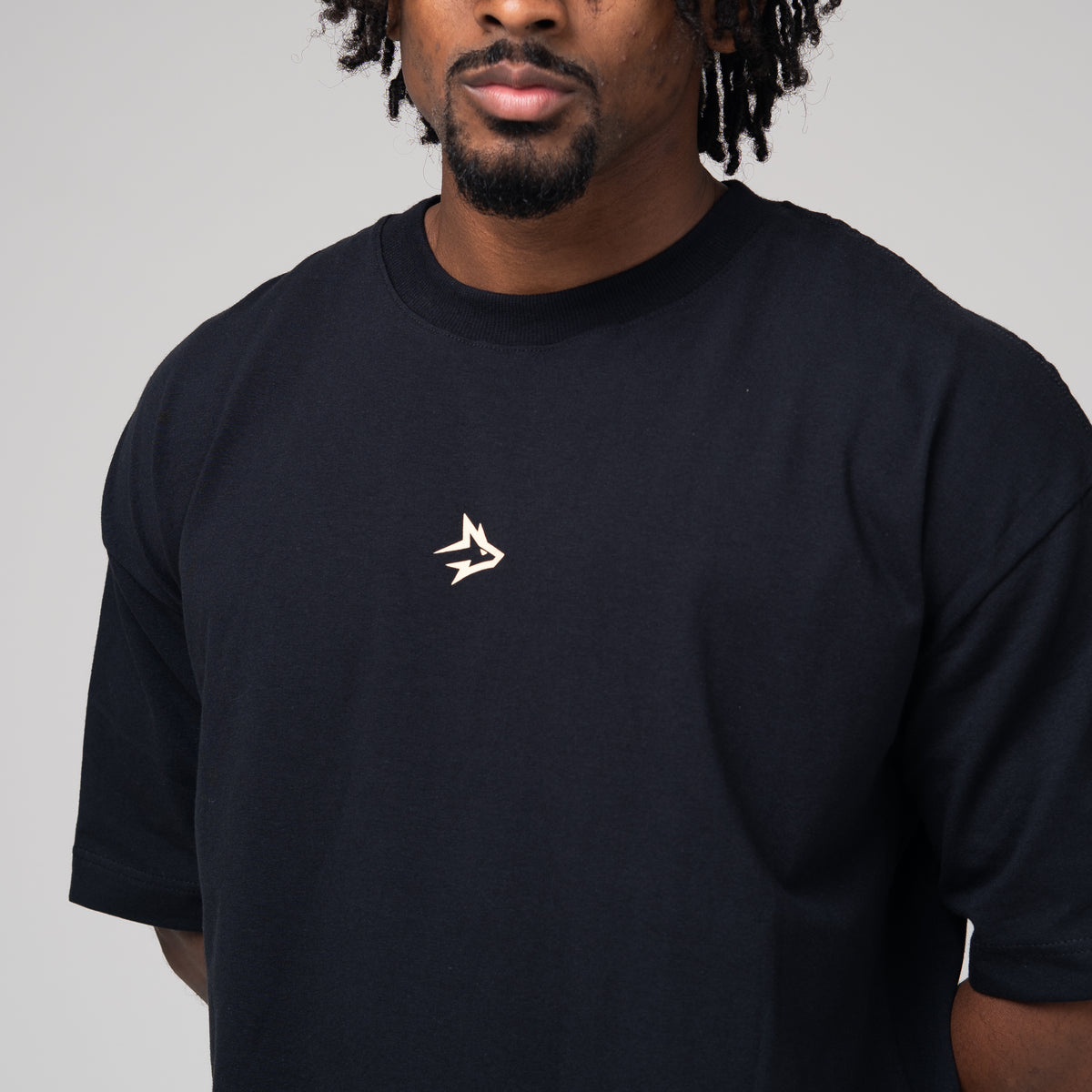 Camiseta Oversized Natural Warrior Preto