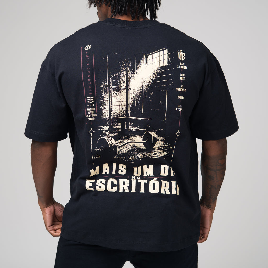 Camiseta Oversized Office Preto