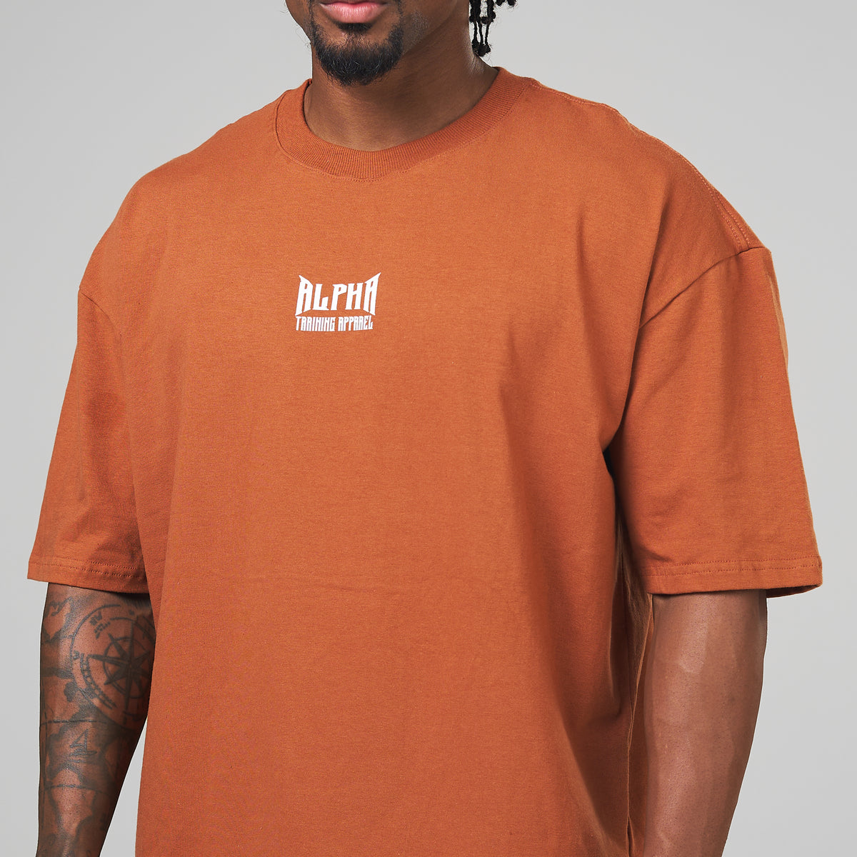 Camiseta Oversized Plate Marrom Telha