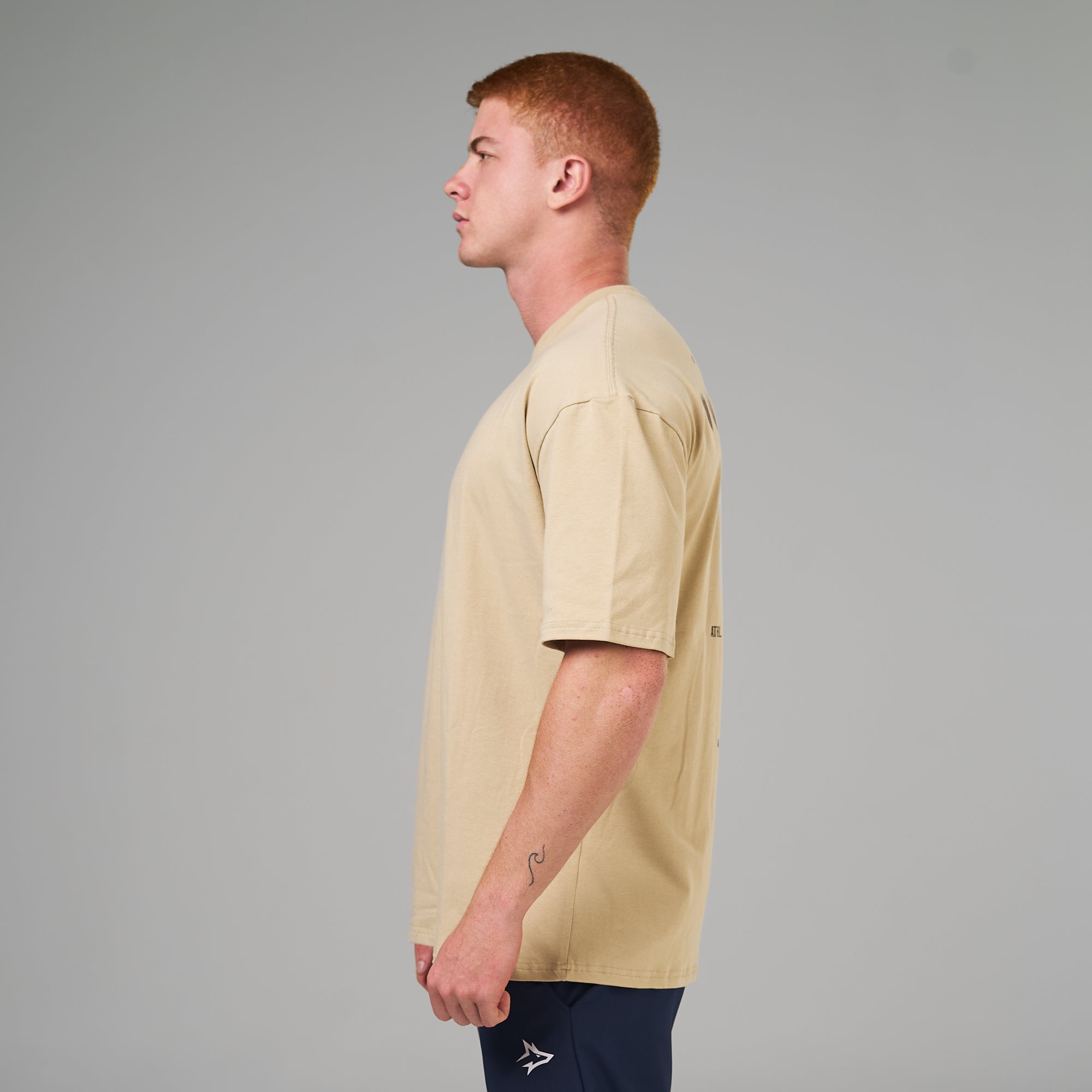 Camiseta Oversized Rage Bege Duna