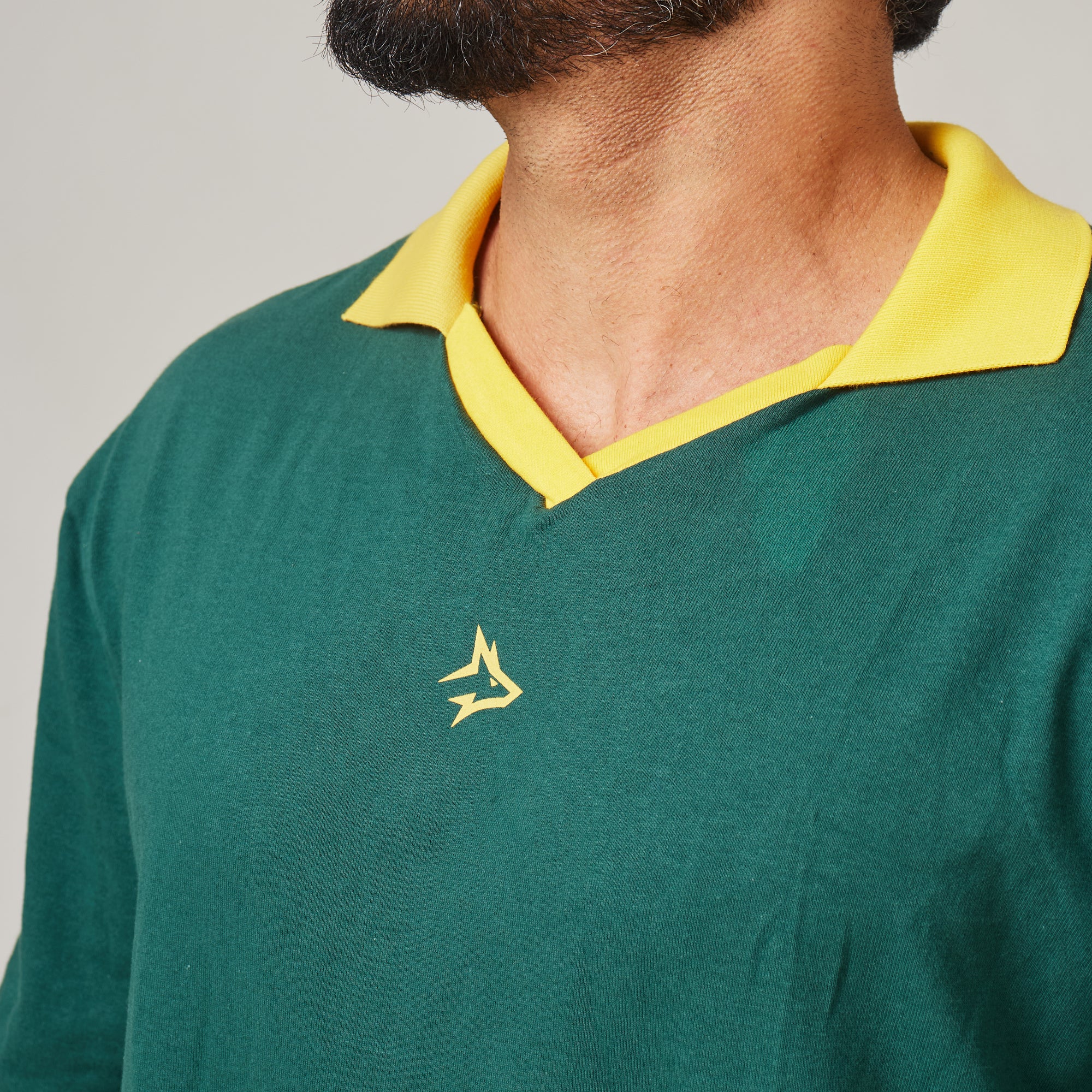 Camiseta Oversized Retrô Lupus Verde Bandeira