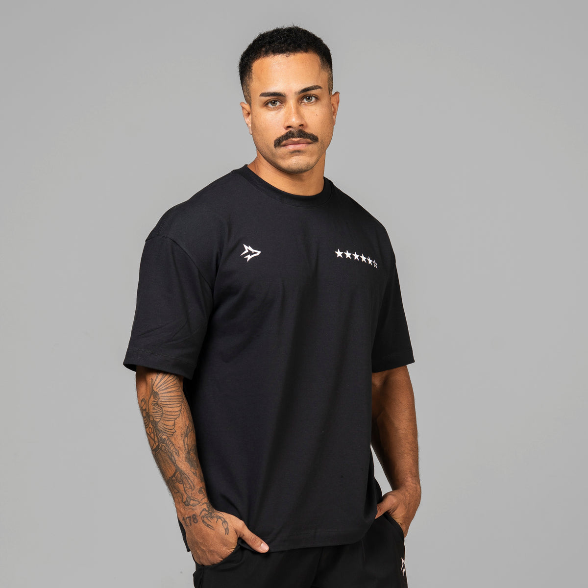 Camiseta Oversized Wanted Preto