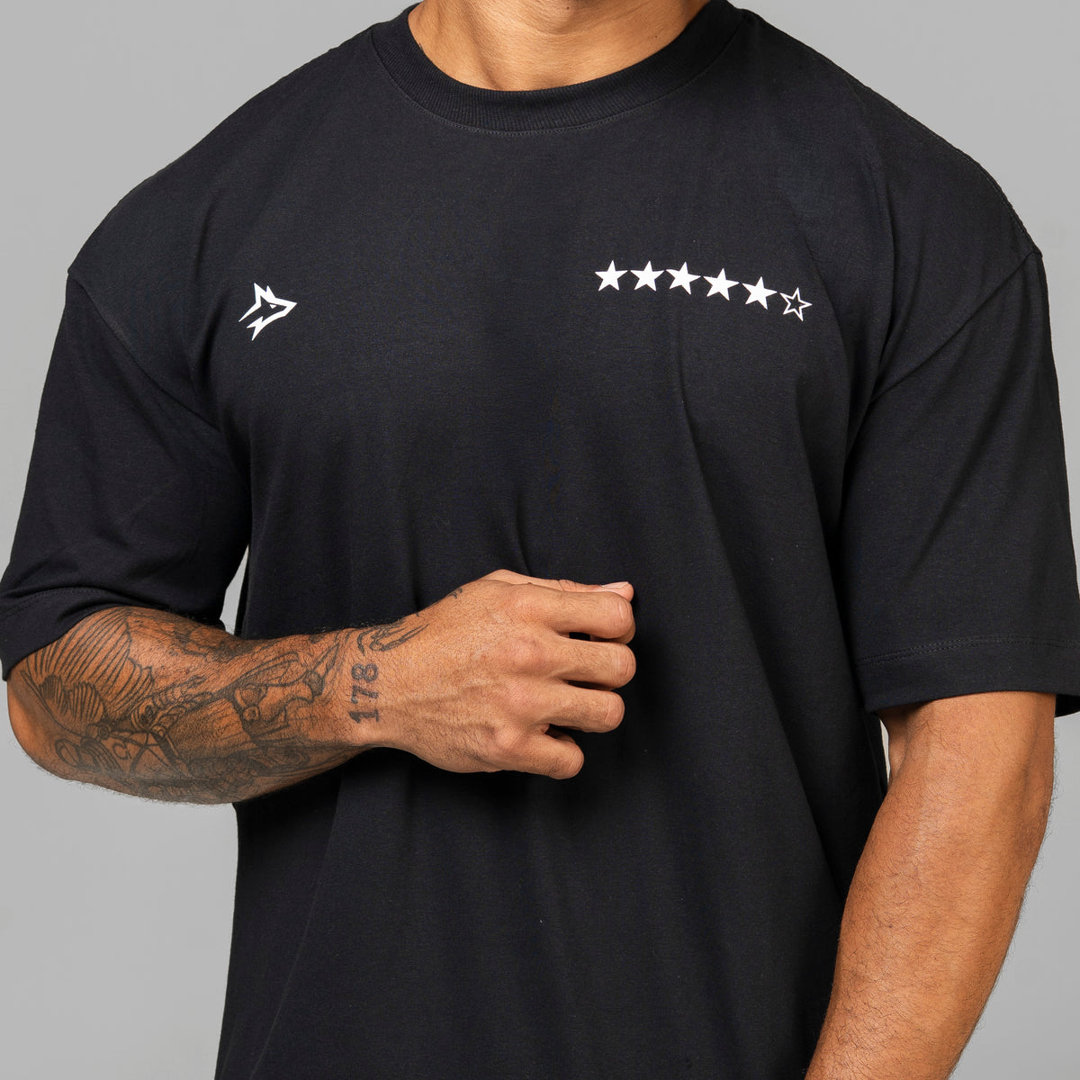Camiseta Oversized Wanted Preto