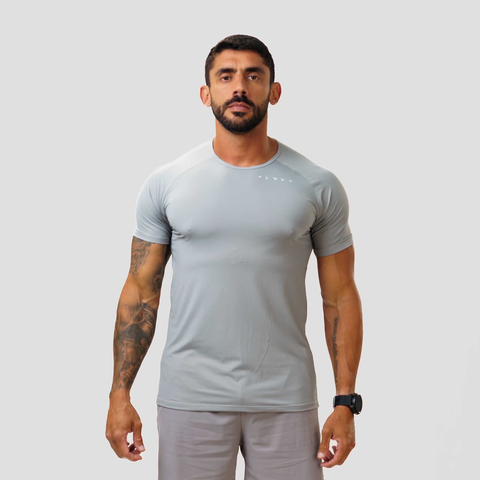 Camiseta Poliamida Horizon Flow Cinza Gelo