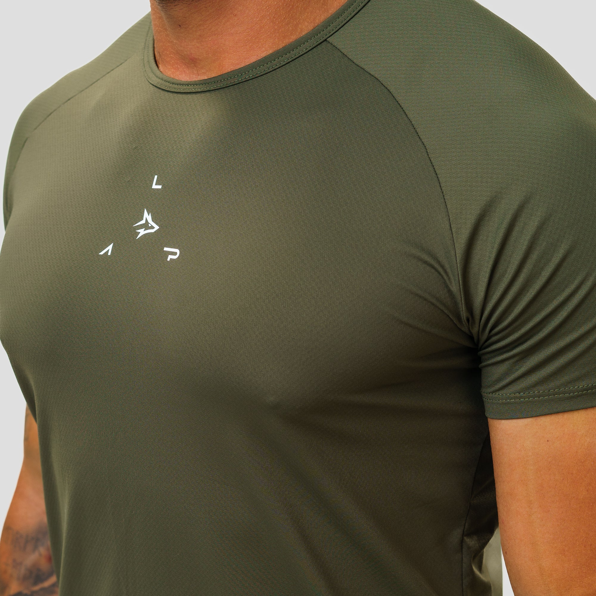Camiseta Poliamida Lupus Flow Verde Militar