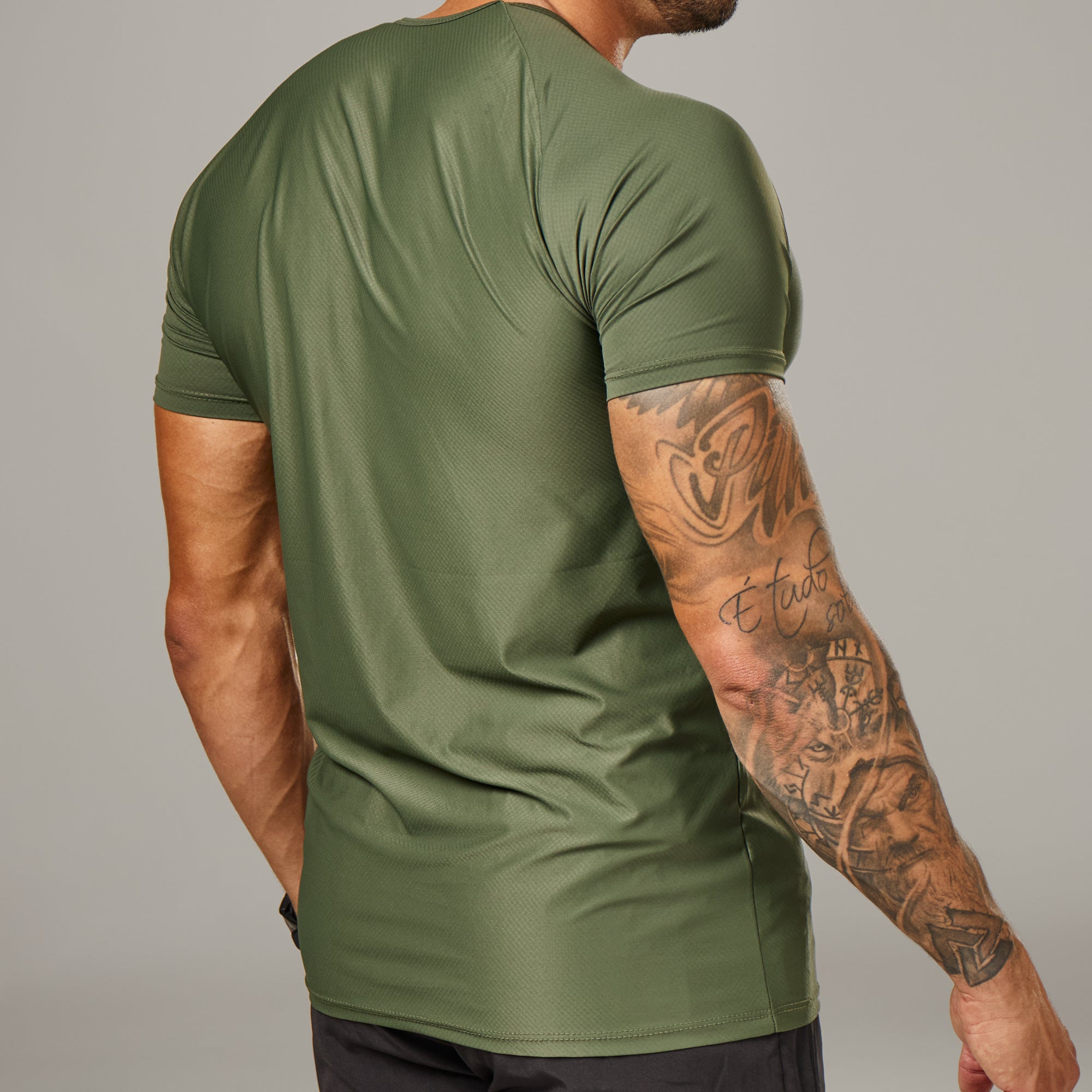 Camiseta Poliamida New Lupus Verde Musgo