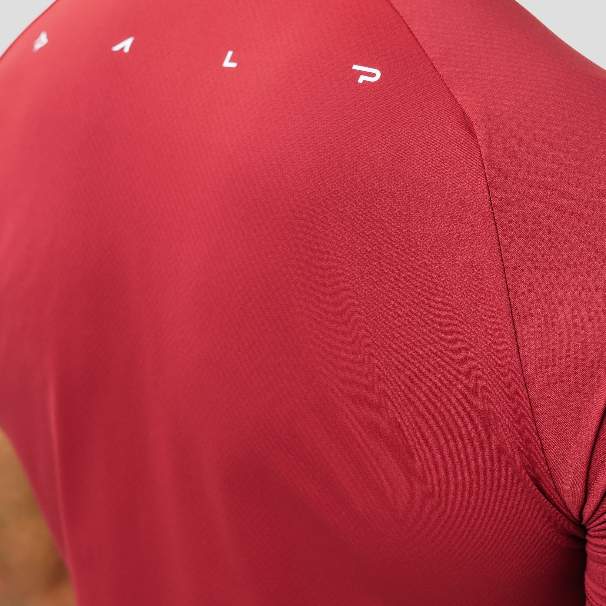 Camiseta Poliamida Thermo Lupus Vermelho Acerola