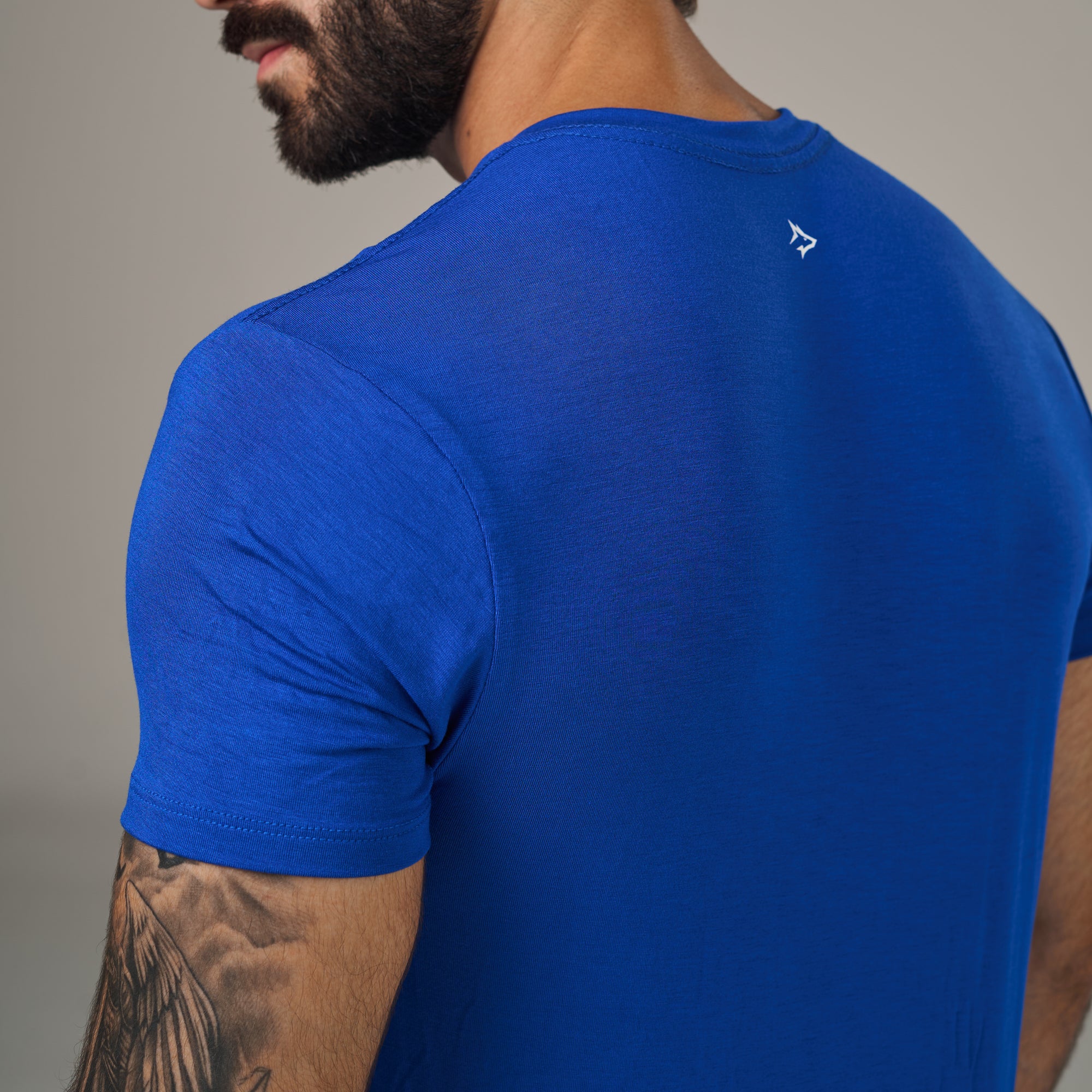 Camiseta Tech Lupus Back Azul Royal