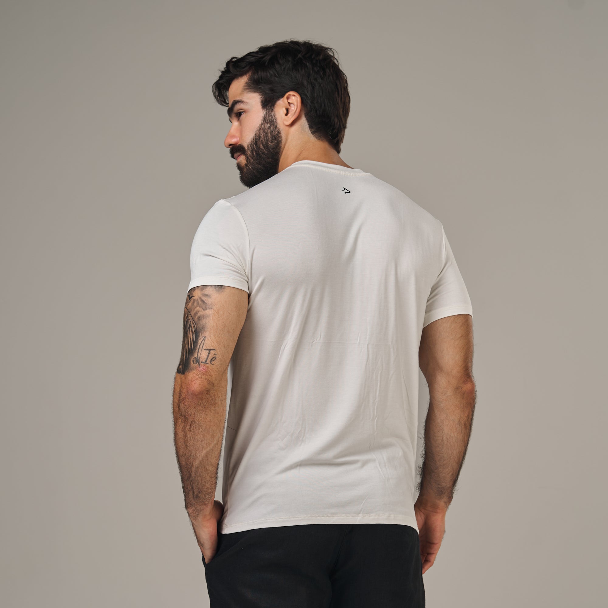 Camiseta Tech Lupus Back Off White