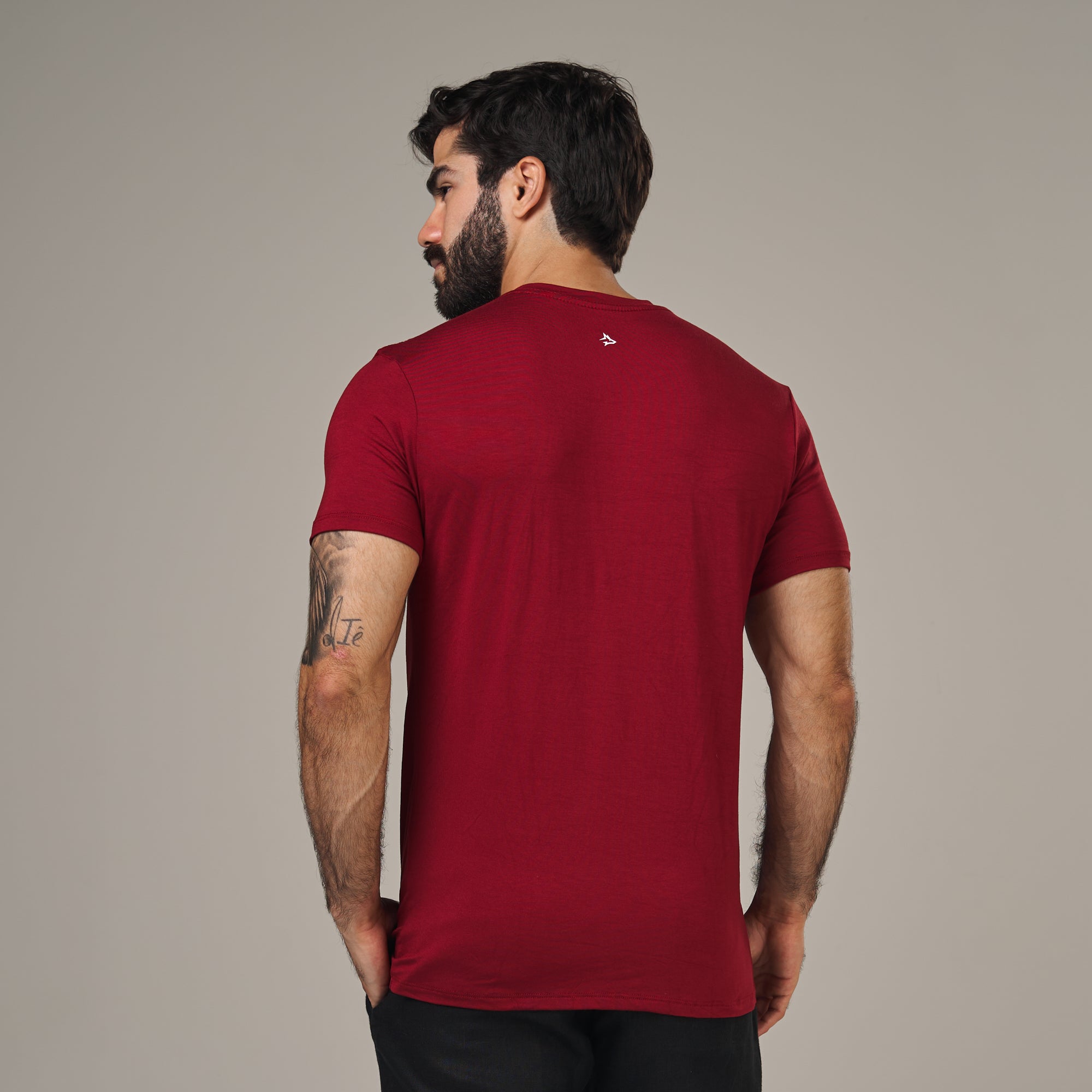 Camiseta Tech Lupus Back Vermelho Carmim
