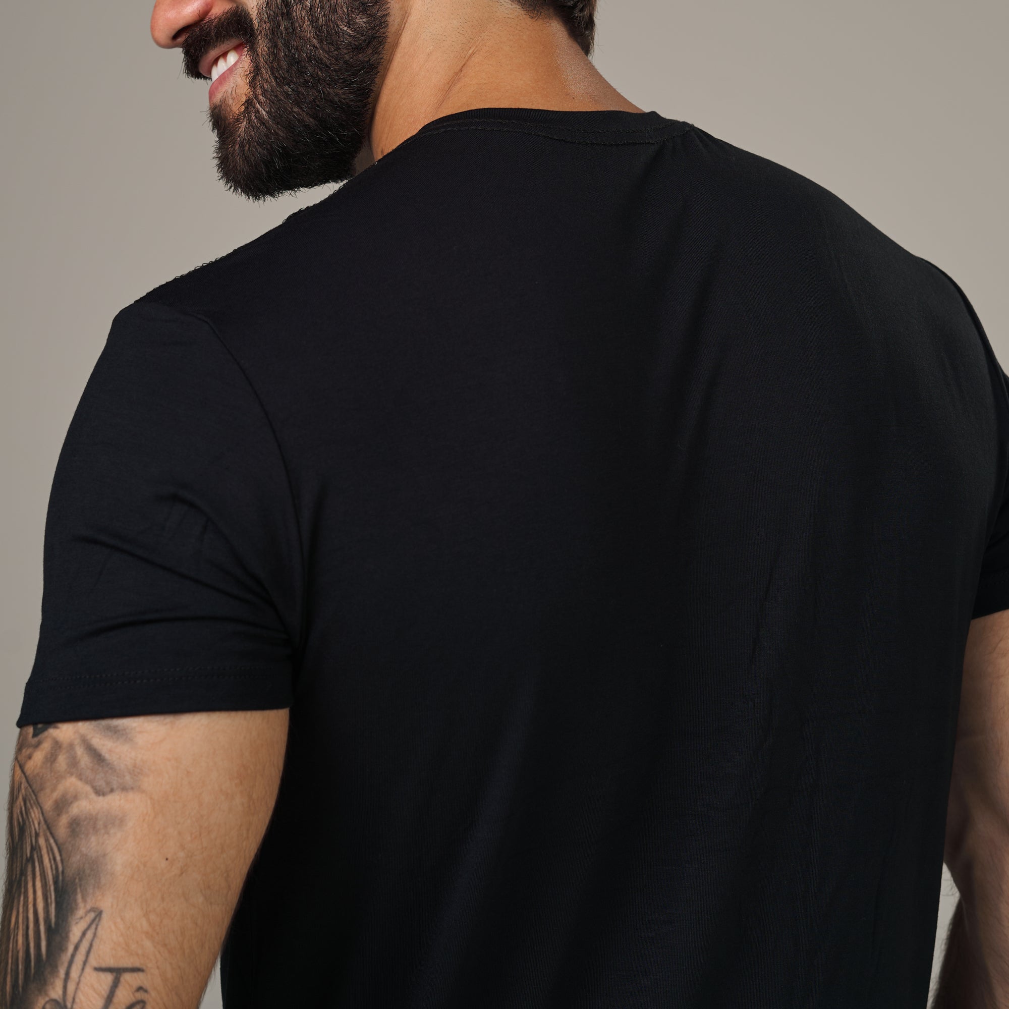 Camiseta Tech Lupus Preto