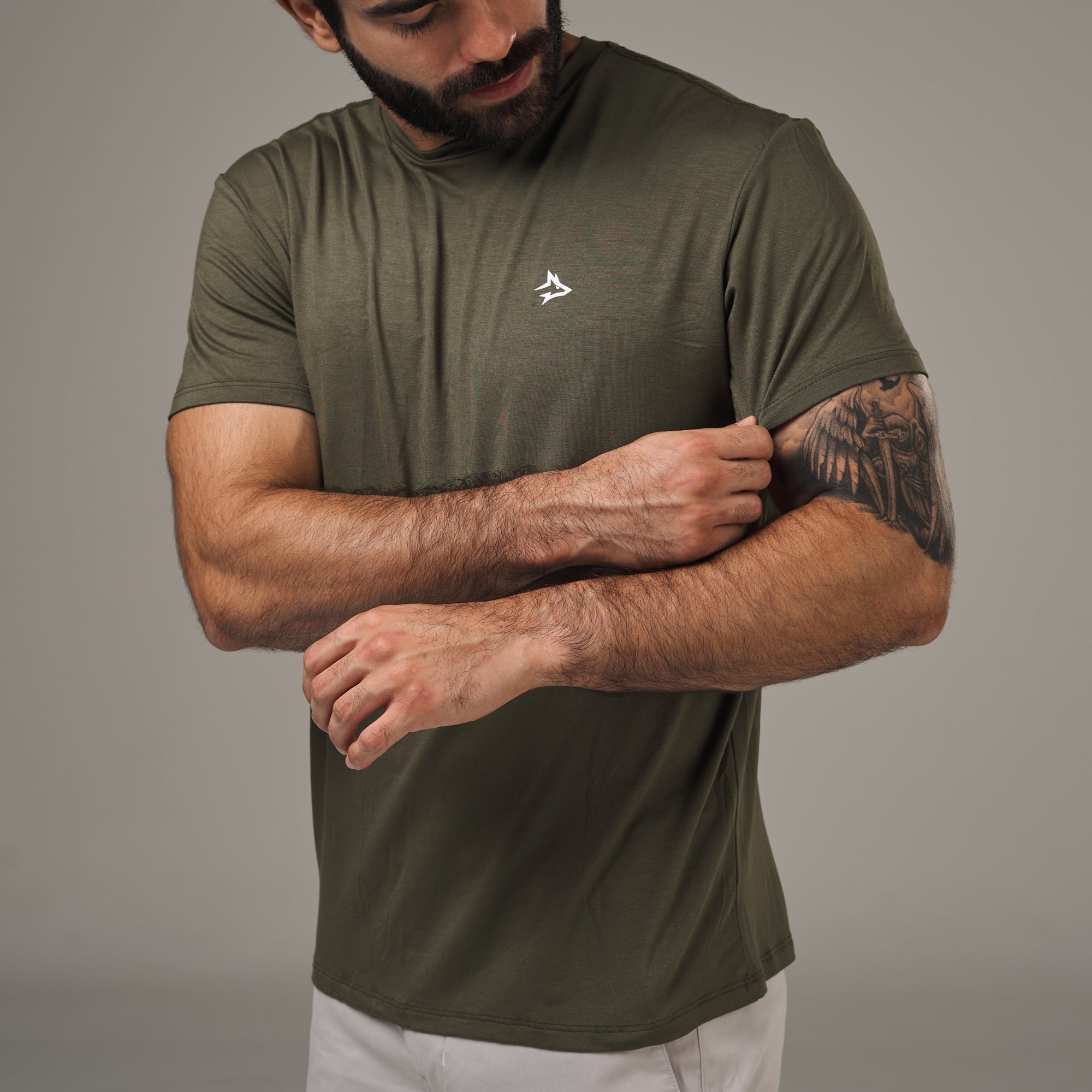 Camiseta Tech Lupus Verde Militar